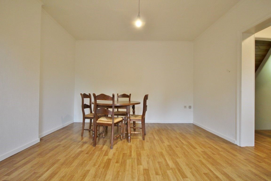 Recent vernieuwd appartement te huur in één van de gezelligste dorpen rond Sint-Truiden! foto 9