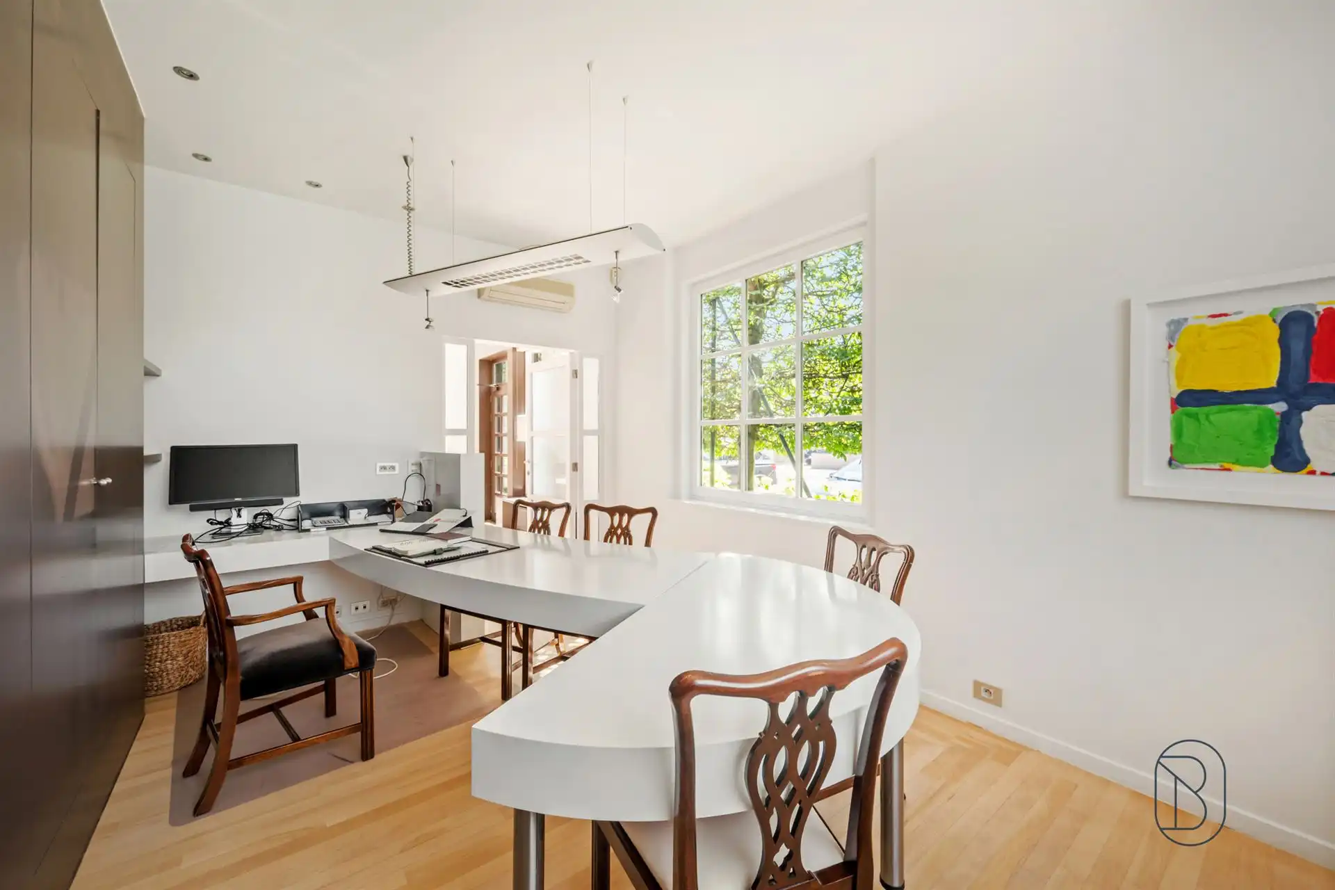 Exclusieve villa met praktijk/kantoor en prachtige tuin foto 13