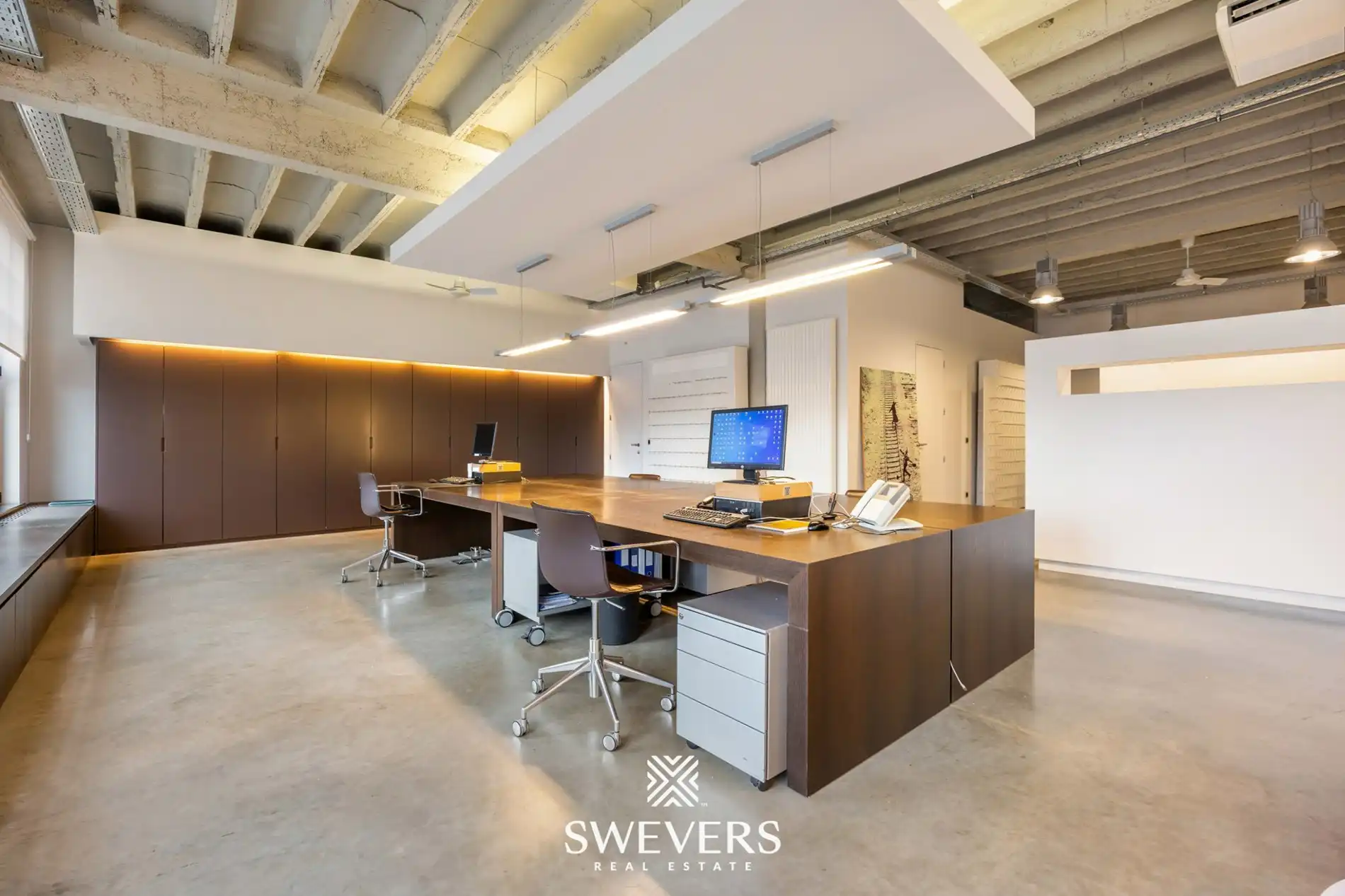 Exclusief handelspand met uitstraling, licht en rendement foto 5