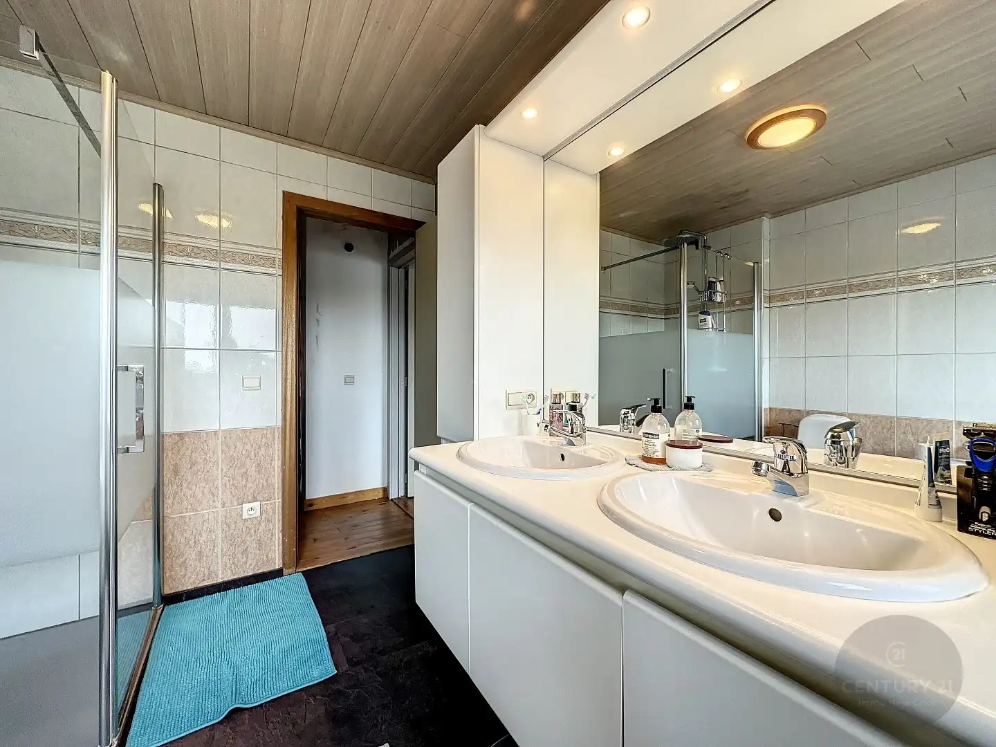 RUIME en LICHTRIJKE woning!! foto 11