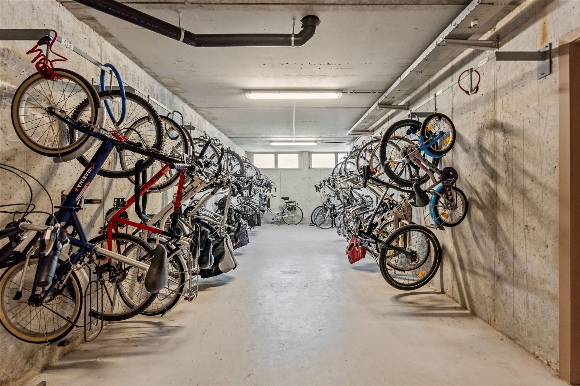 INSTAPKLAAR / TOPLOCATIE  foto 16