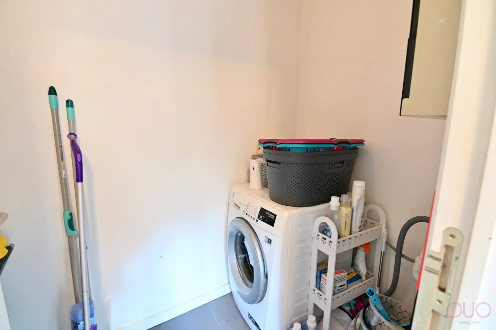 Opbrengsteigendom bestaande uit twee ruime appartement en autostaanplaats foto 26