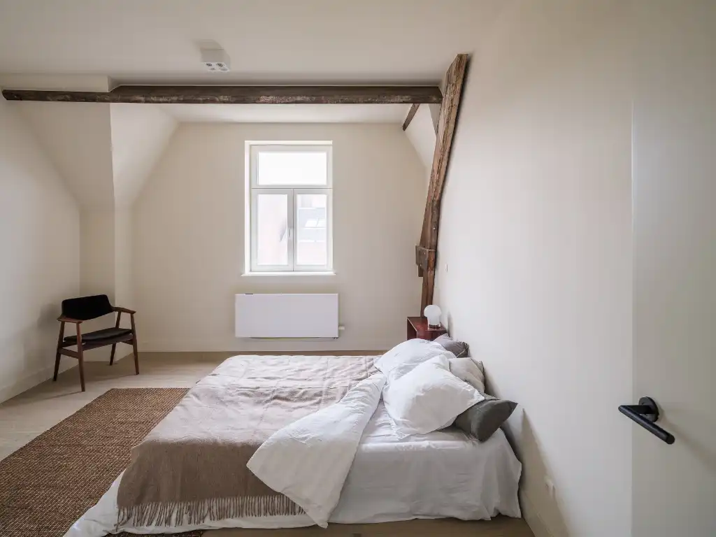 Karaktervolle woning met 3 slaapkamers, terras en tuin, op fietsafstand van het centrum van Gent foto 9