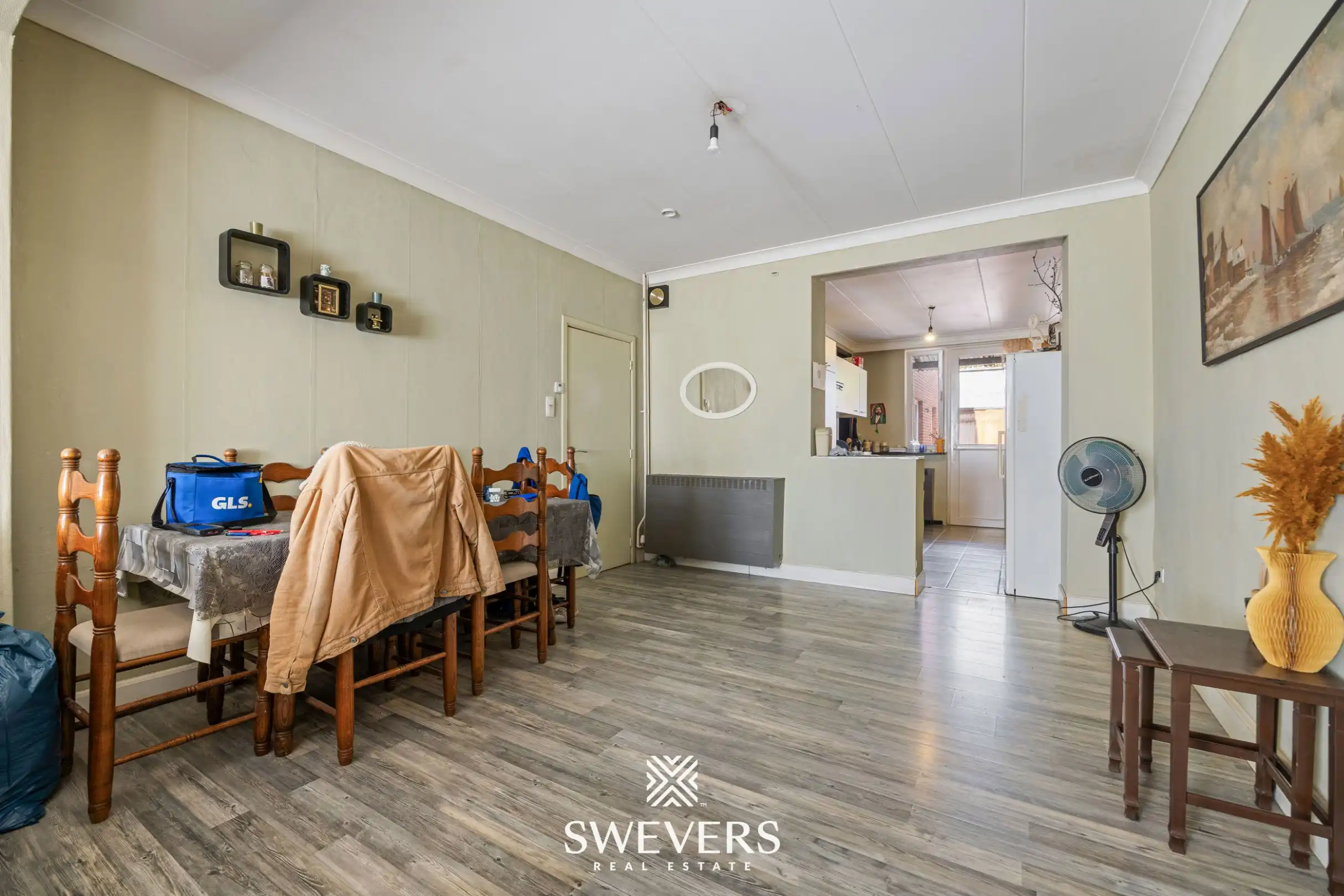 Gerenoveerd investeringspand met 2 verhuurde appartementen te Leopoldsburg foto 4