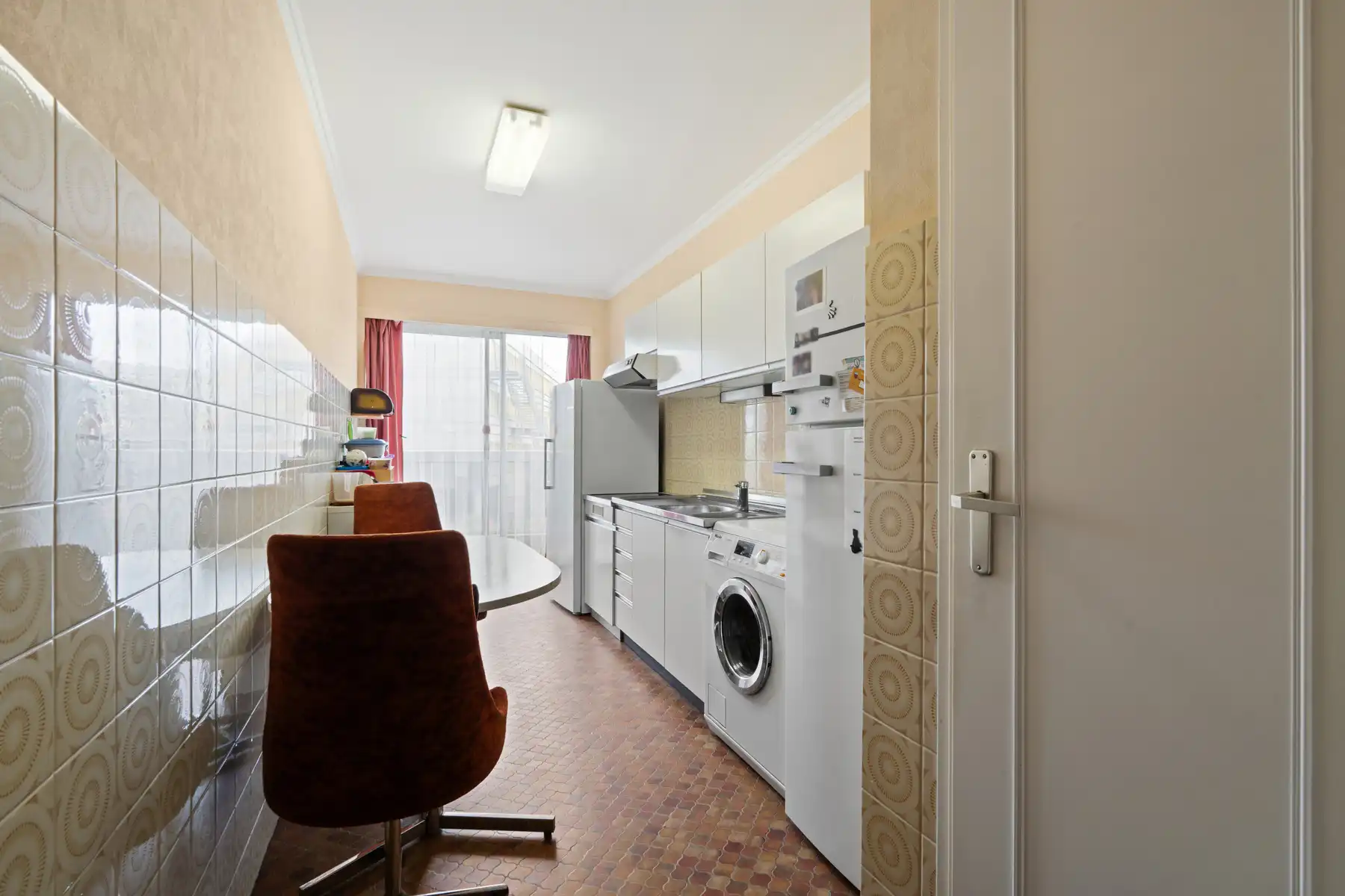 Appartement met garage en staanplaats in Koekelberg foto 5