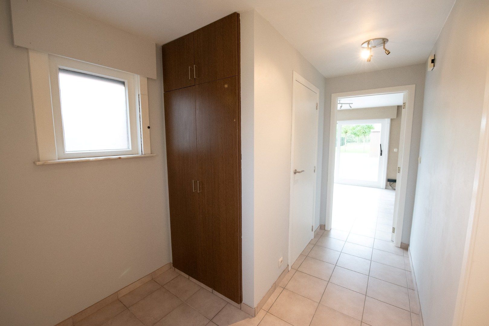 Gezellige woning met ruimte tuin te Machelen ( ZULTE) foto 3