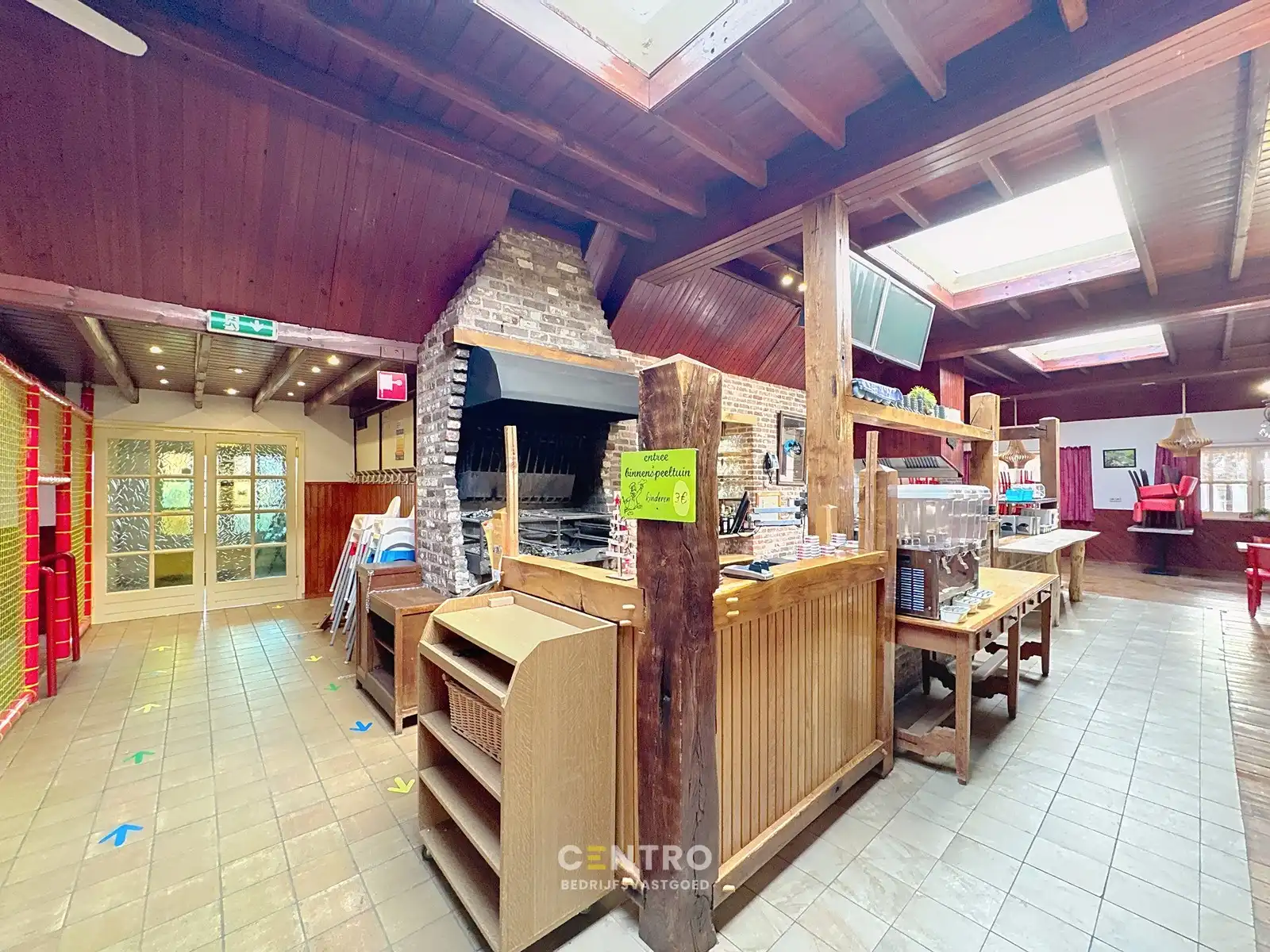 UNIEK Horeca-vastgoed met woonst op circa 2,8 hectare! foto 13