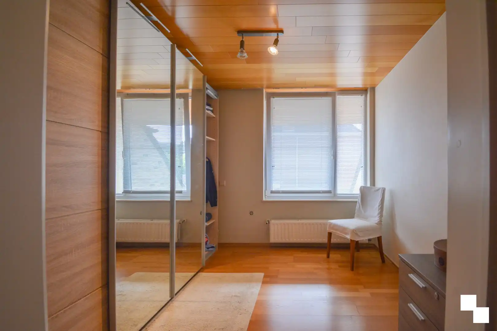 Vrijstaande moderne woning. foto 22