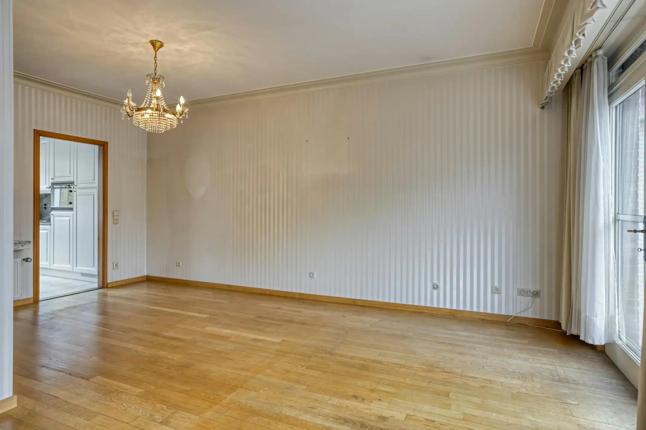 Zeer ruim huis in Boom met veel potentieel in Boom foto 4