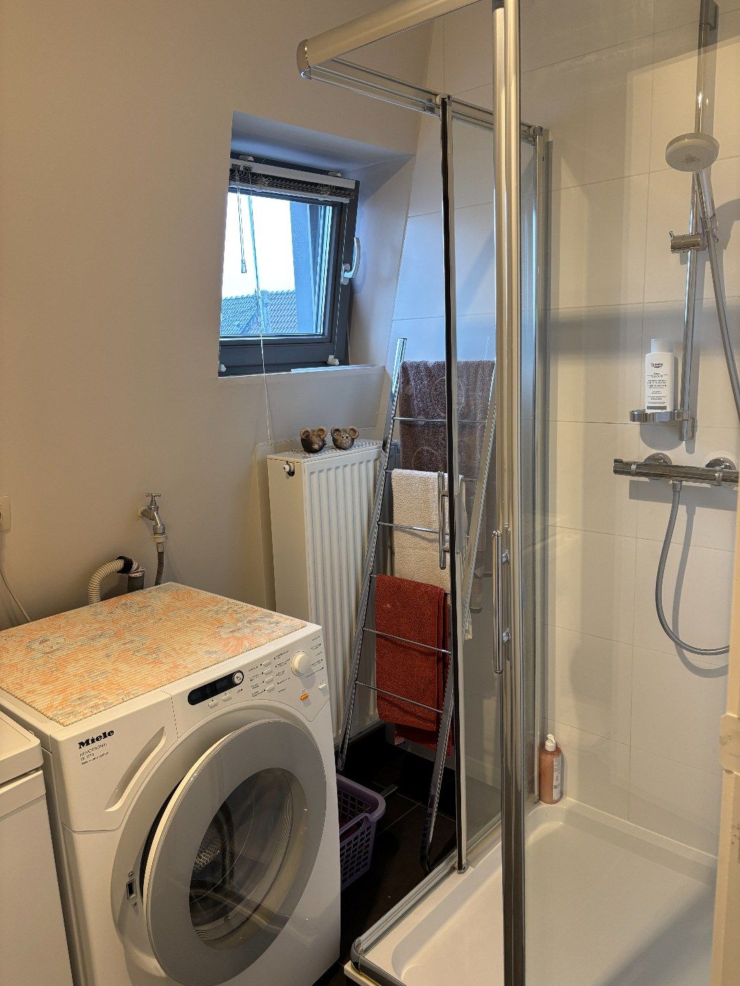 Modern appartement met 2 slaapkamers, garage en terras! foto 10