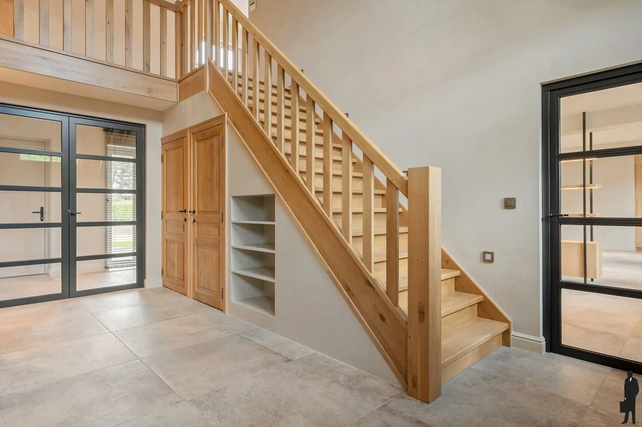 Hoogwaardig, gerenoveerde villa op een perceel van 3.552m² foto 16