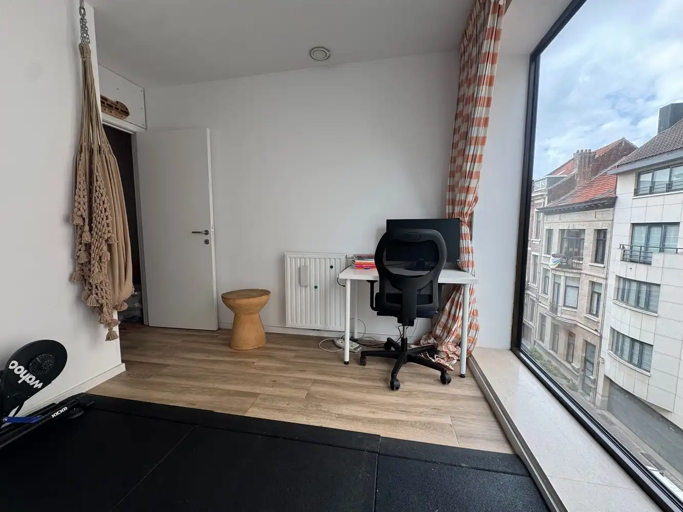 Modern tweeslaapkamerappartement met terras en topligging aan het Stadspark foto 17