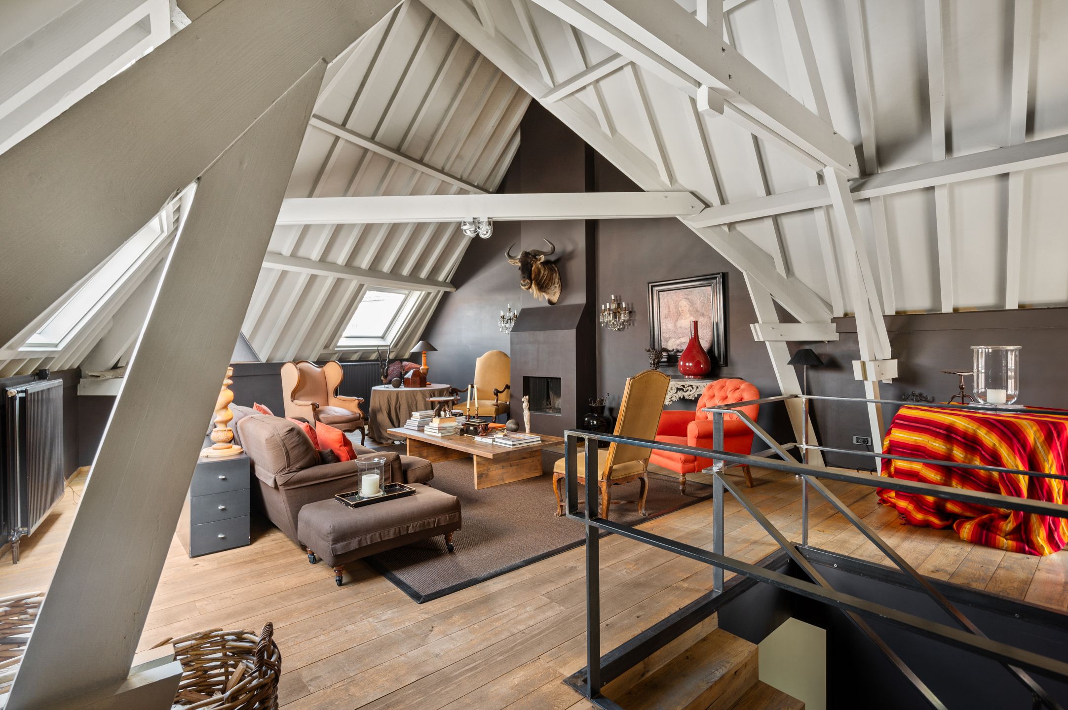 Luxe en comfort in het hart van Antwerpen foto {{pictureIndex}}