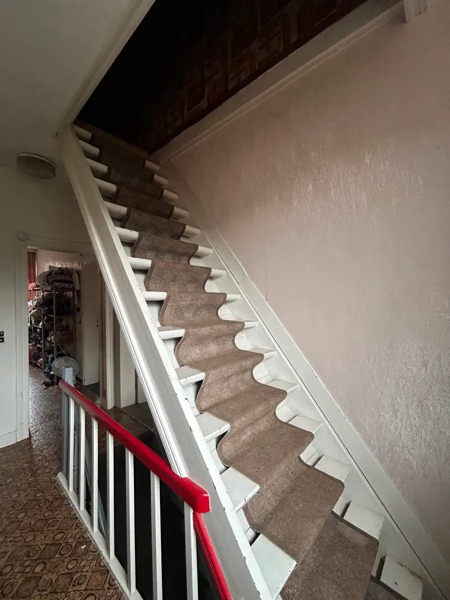 Woning met grond en garage foto 11