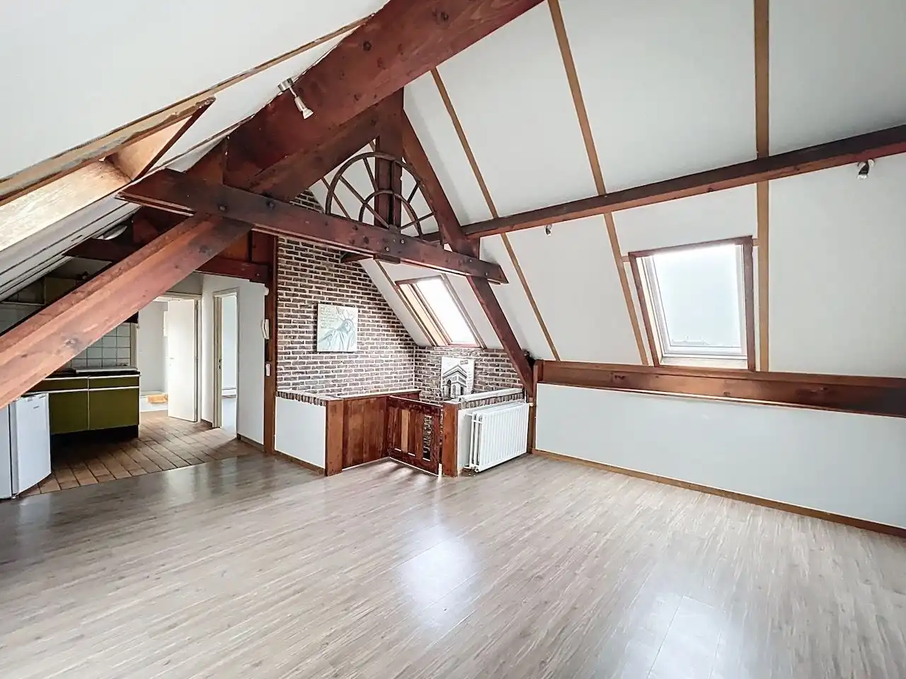 Buitengewoon ruim appartement met open zicht, parking inhuis en multifunctionele zolderruimte foto 18
