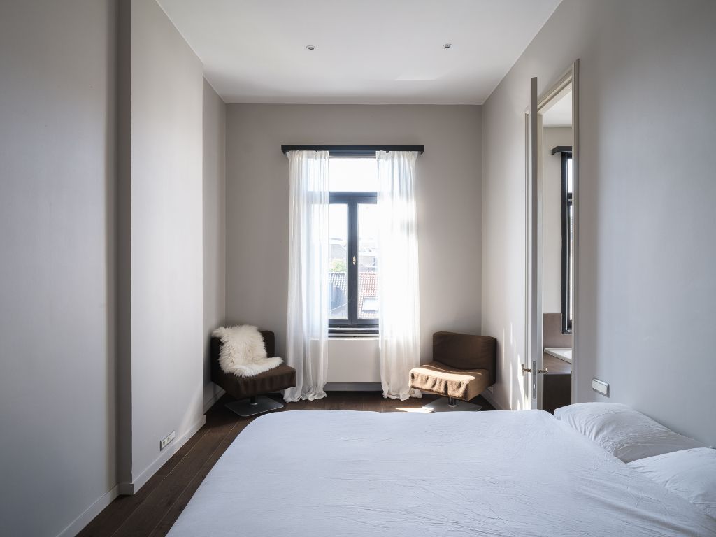 Omgeving Kouter – Grandeur, volume & toplocatie. Bijzonder ruim en karaktervol 3-slaapkamer appartement in het hart van Gent. foto 16