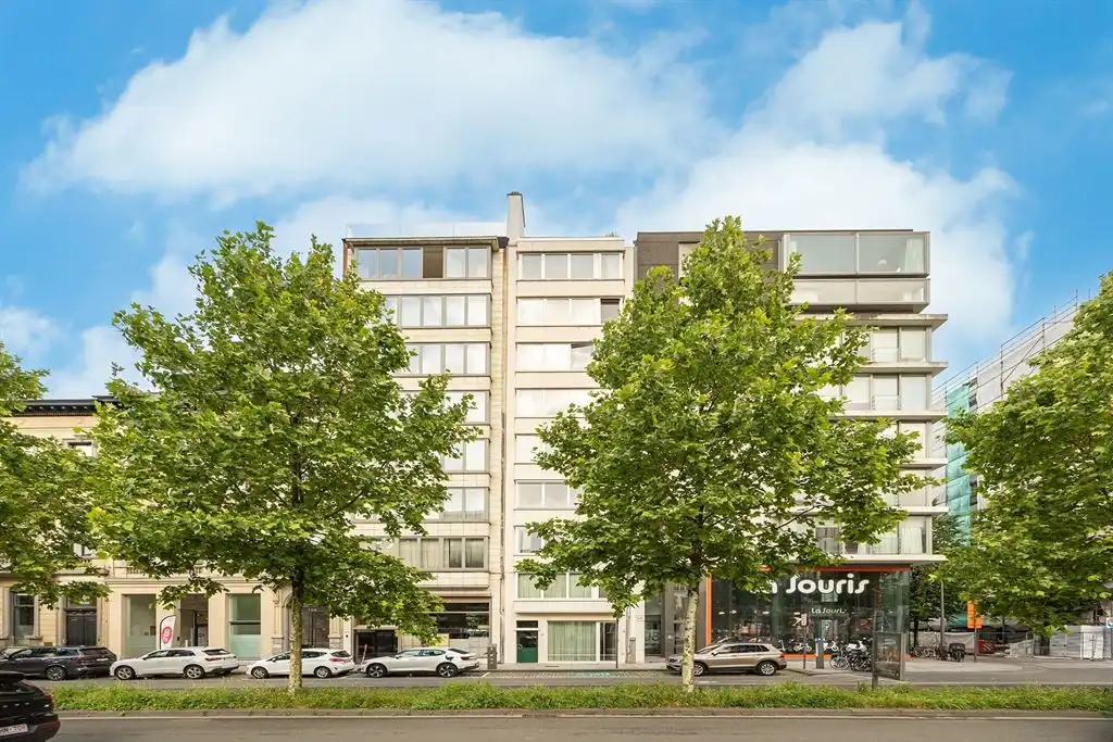 Recent gerenoveerd dakappartement met zonneterras foto 17