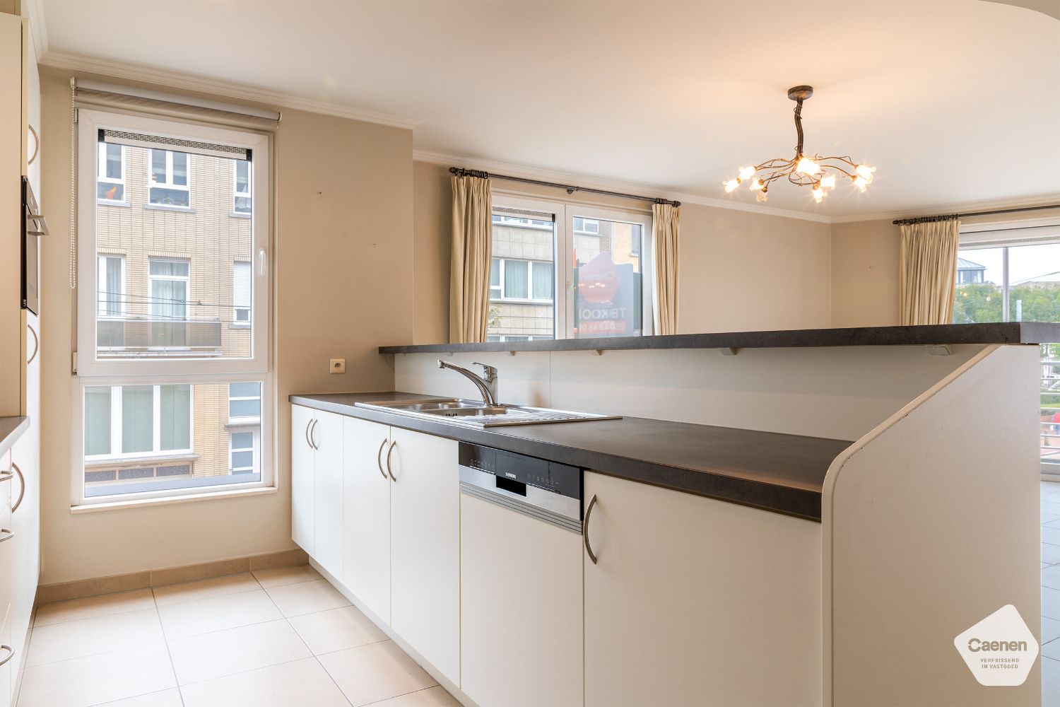 Instapklare appartement met twee slaapkamers aan de grote markt foto 5