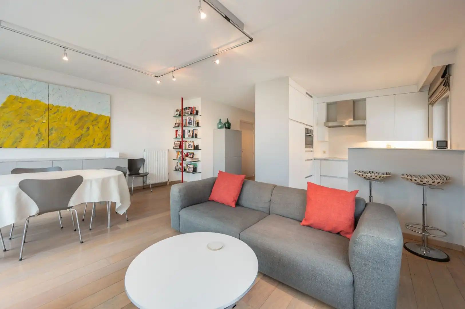 Instapklaar appartement met ruim terras met zicht op park 58 foto 2