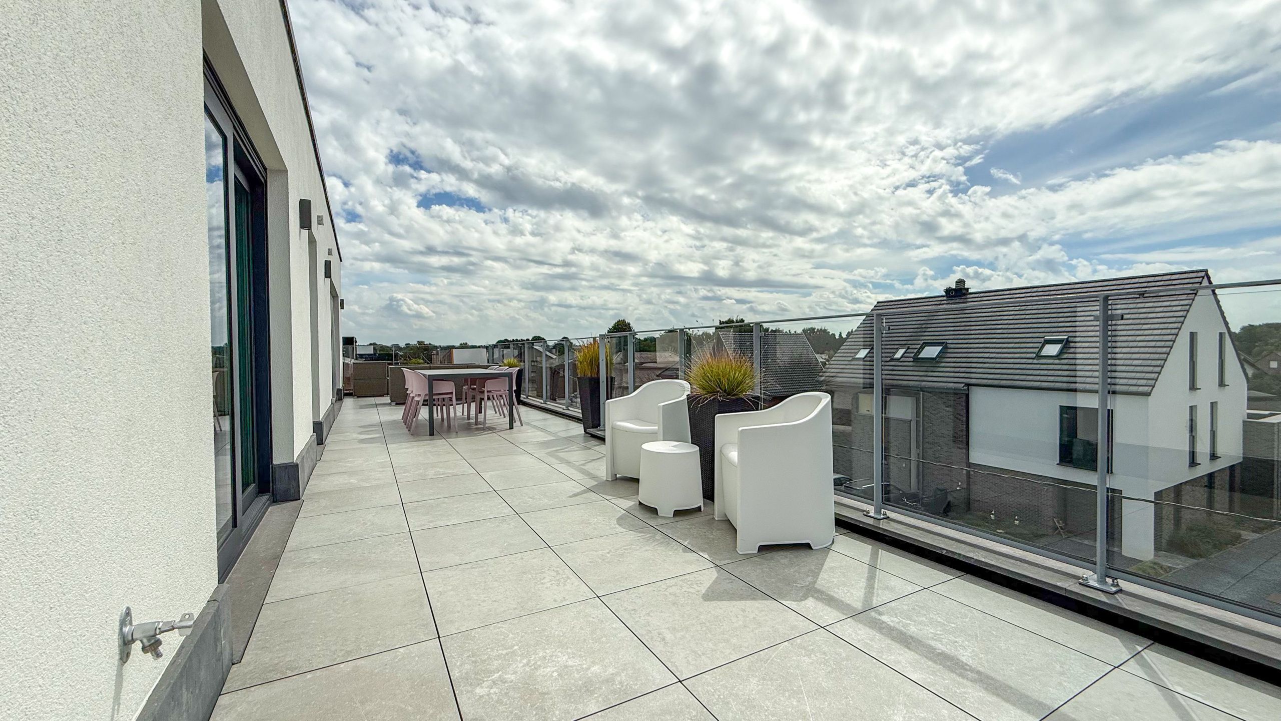 energiezuinig, stijlvol en instapklaar penthouse met 3 slpkmrs ! foto 35