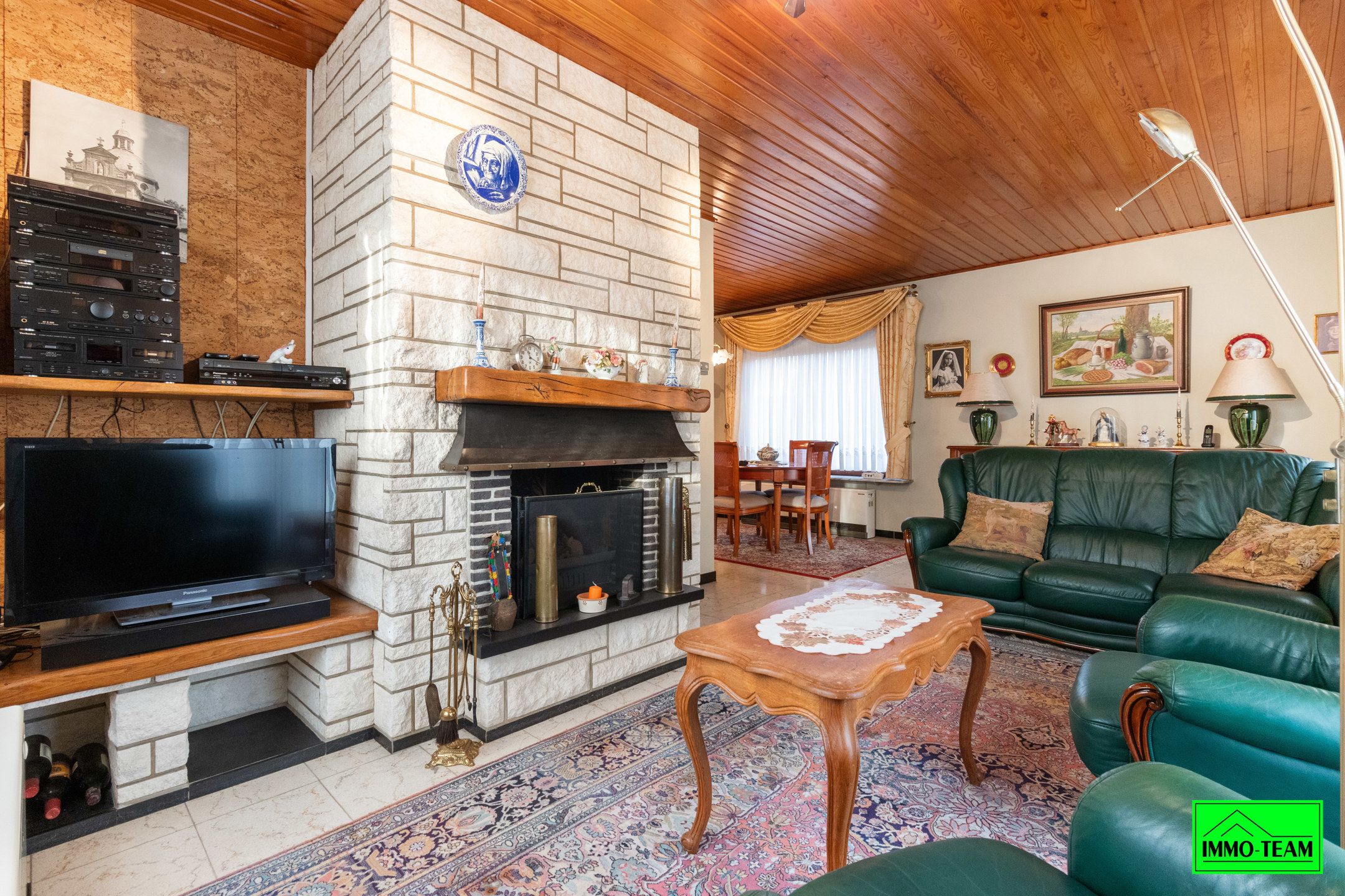 Bungalow met 3 slaapkamers in rustige woonwijk  foto 3