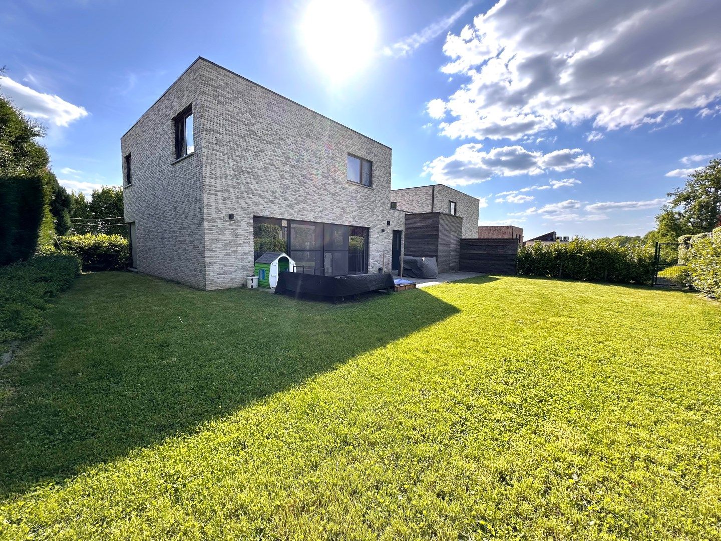 Ruime en moderne woning met luxueuze afwerking in Voeren foto 13