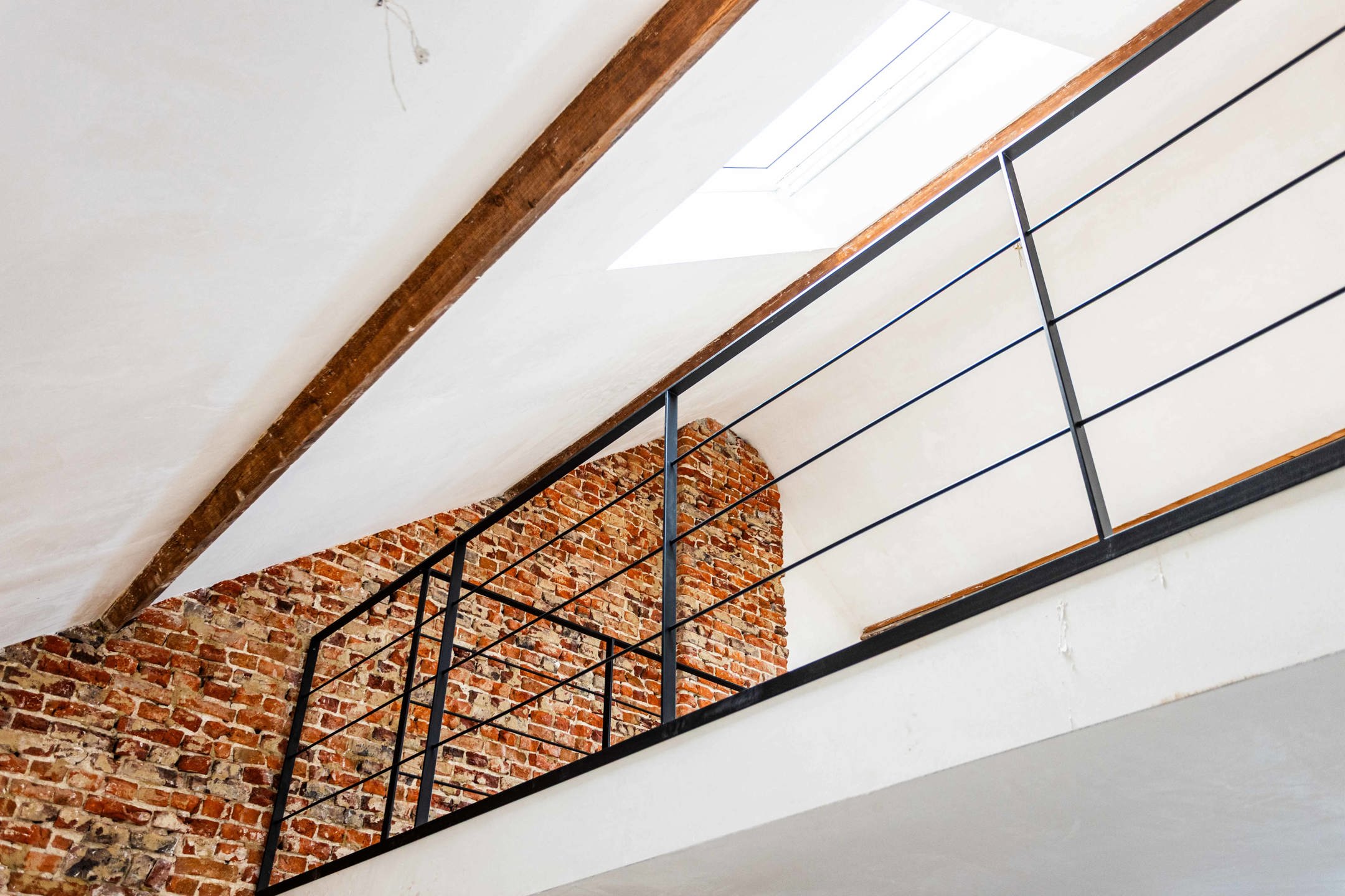 Ruime totaalrenovatie nabij centrum & station met stadstuin foto 16