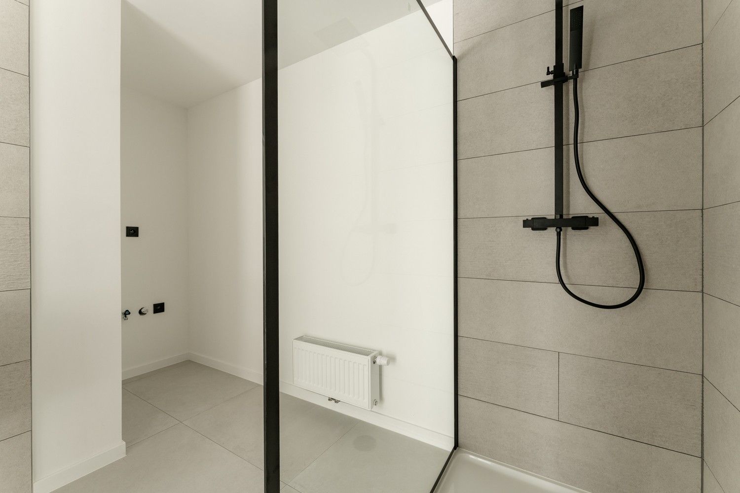 Prachtig 2 slaapkamer appartement met een fantastisch uitzicht! foto 15