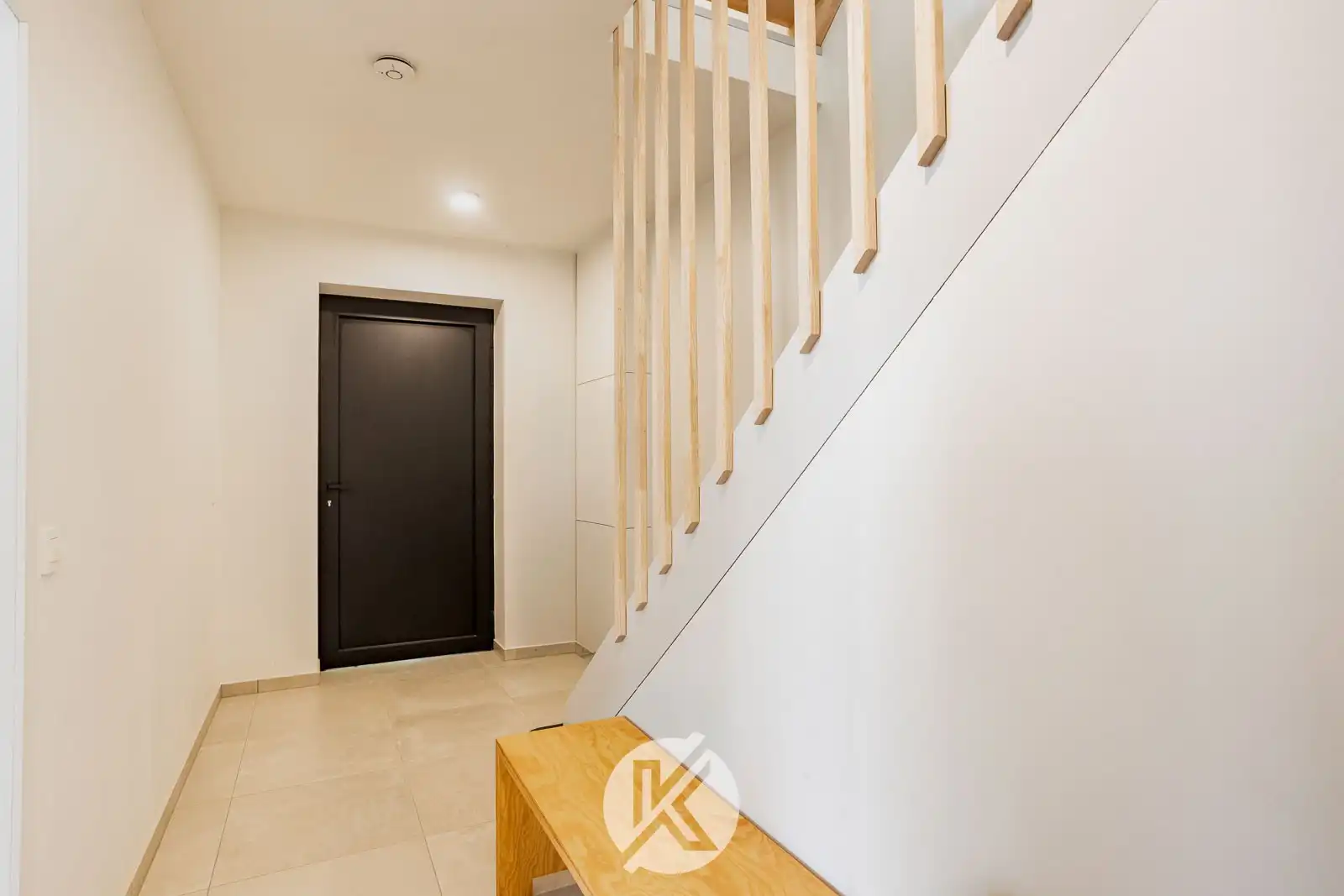 Gerenoveerde woning op leuke locatie foto 4