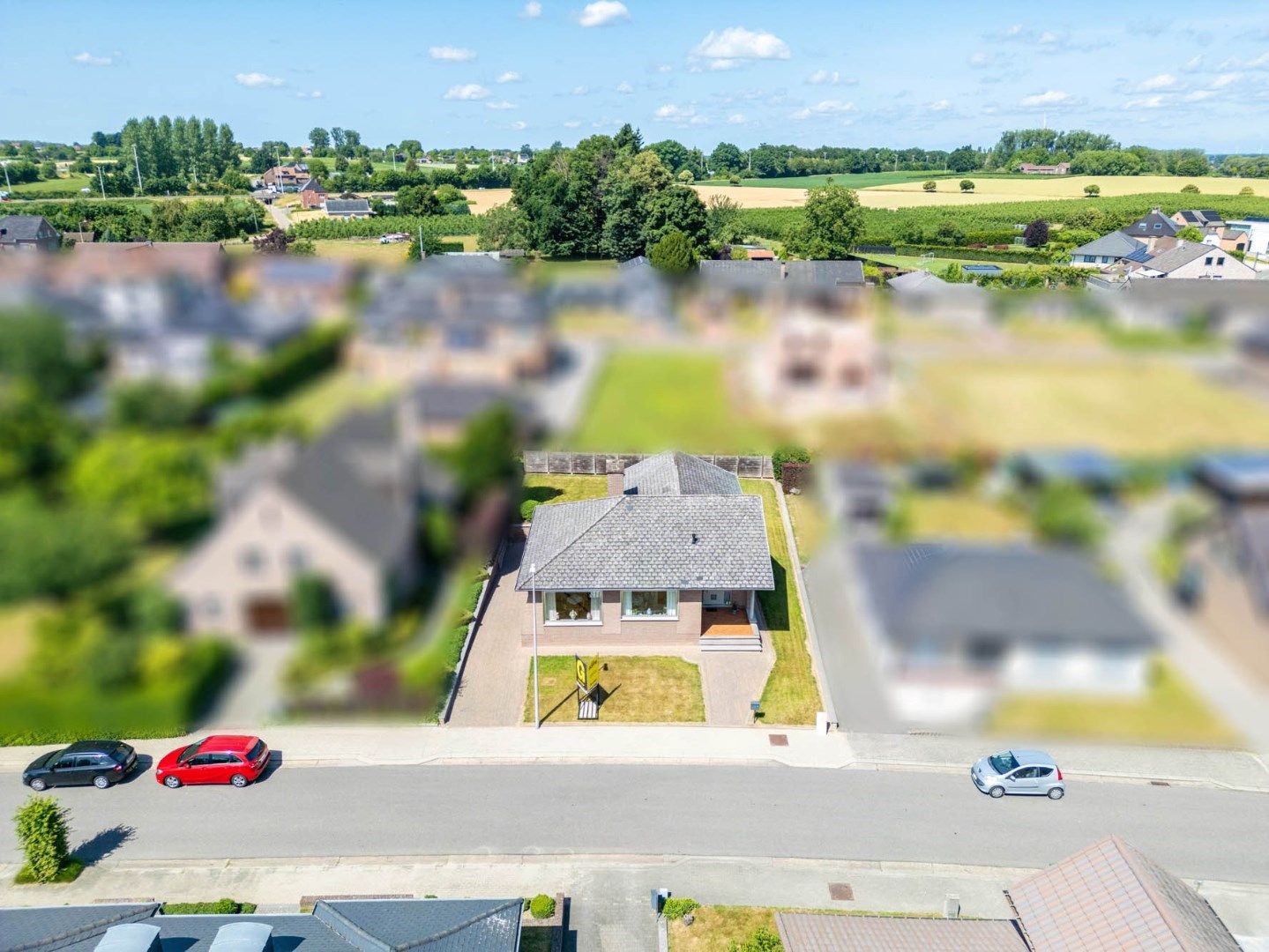 Uitstekend onderhouden vrijstaande bungalow woning op 6a 47ca in een gegeerde woonbuurt vlakbij het centrum van Bilzen foto 29