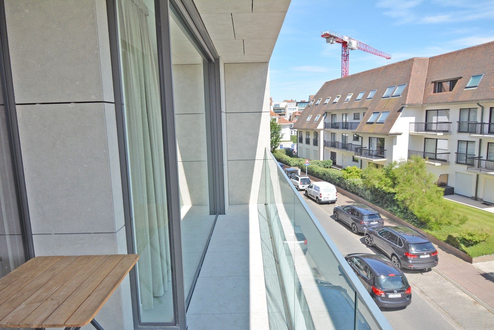 Instapklaar appartement op wandelafstand van het Albertstrand  foto 22