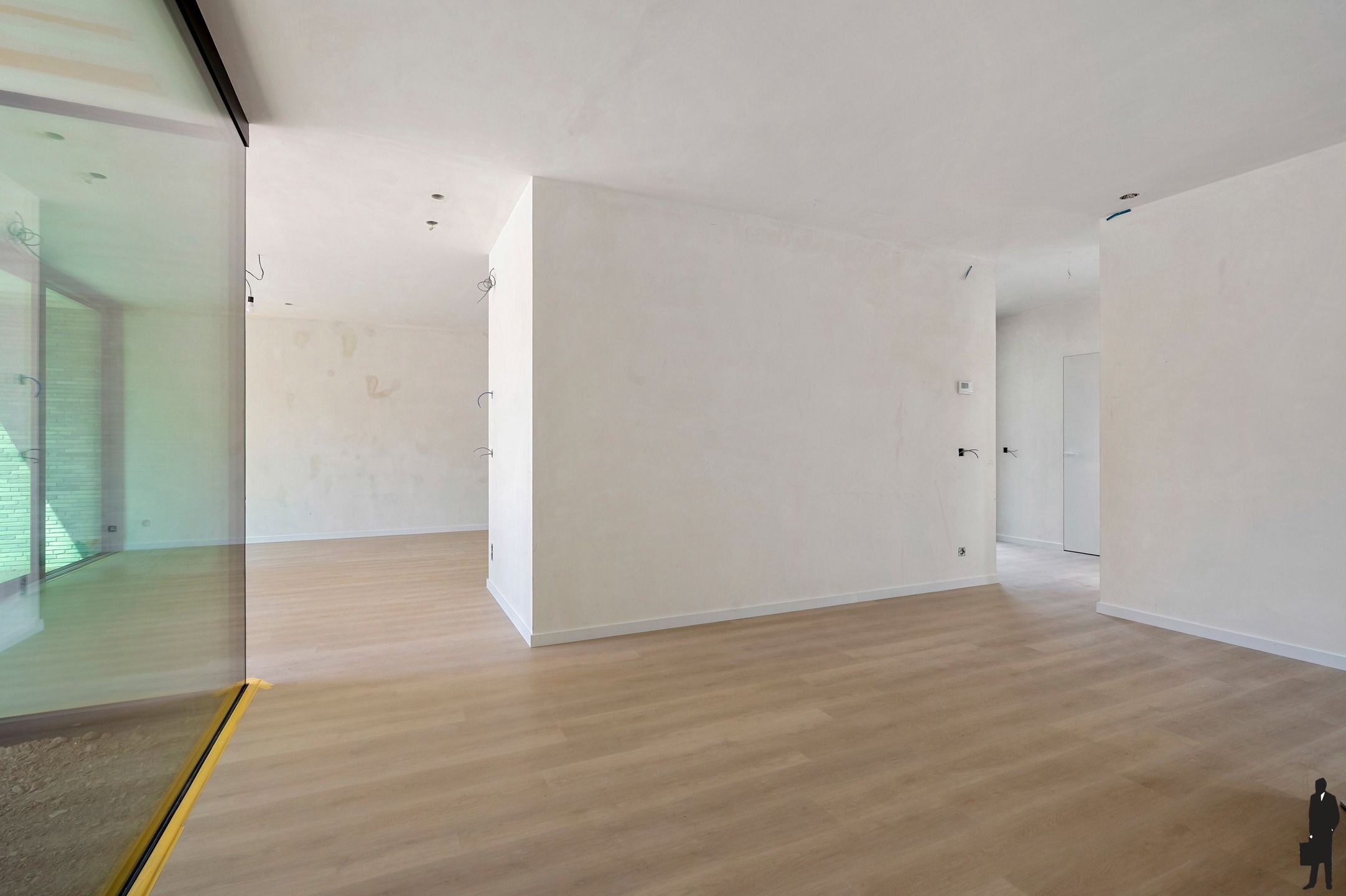 Moderne nieuwbouwwoning op een perceel van ca. 825 m²!  foto 8