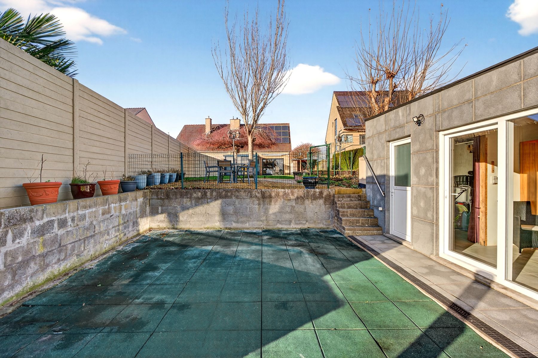 Verzorgde gezinswoning met 3 slaapkamers, tuin en open zicht foto 11