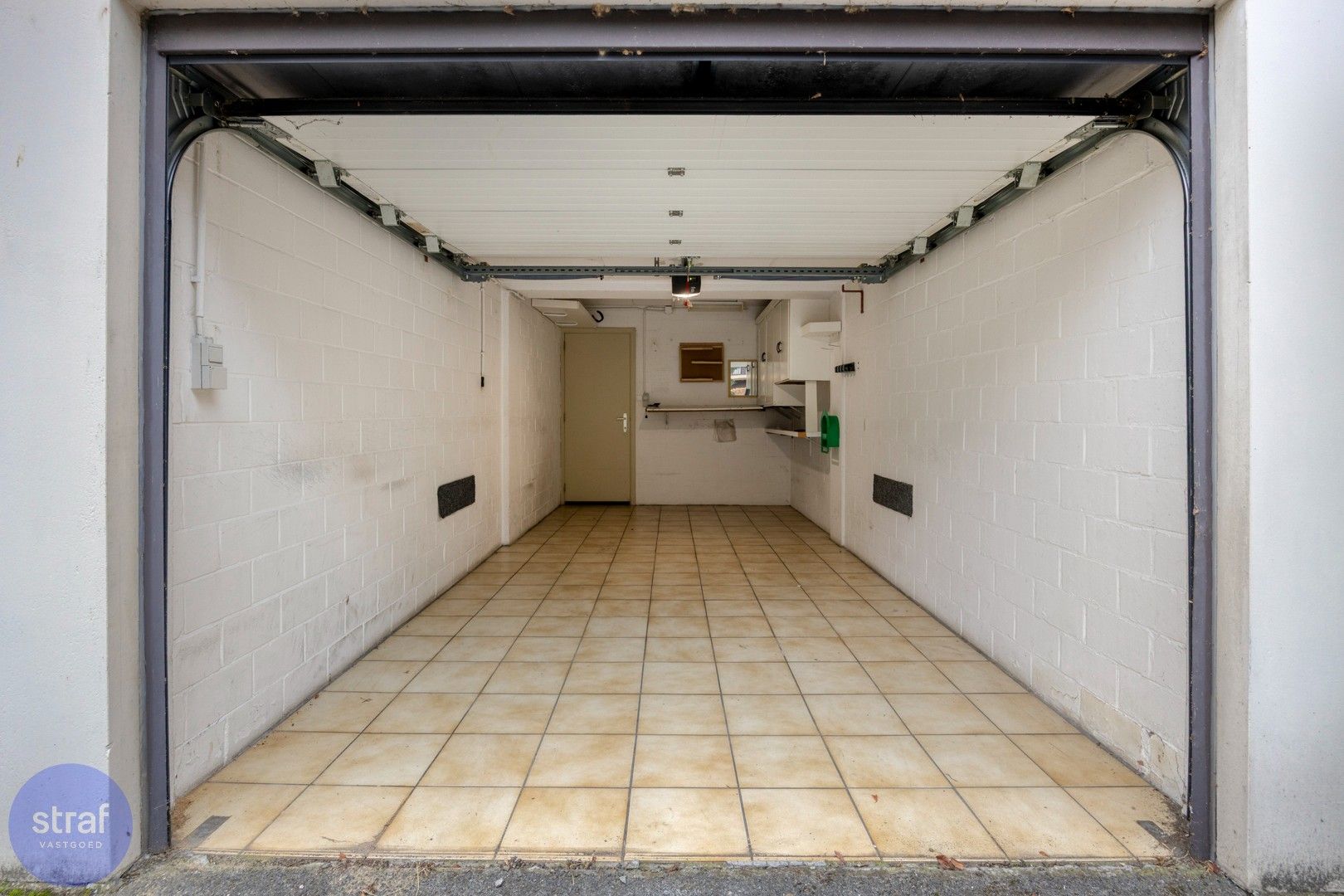 Ruim appartement in hartje Beveren met lage kosten foto 16