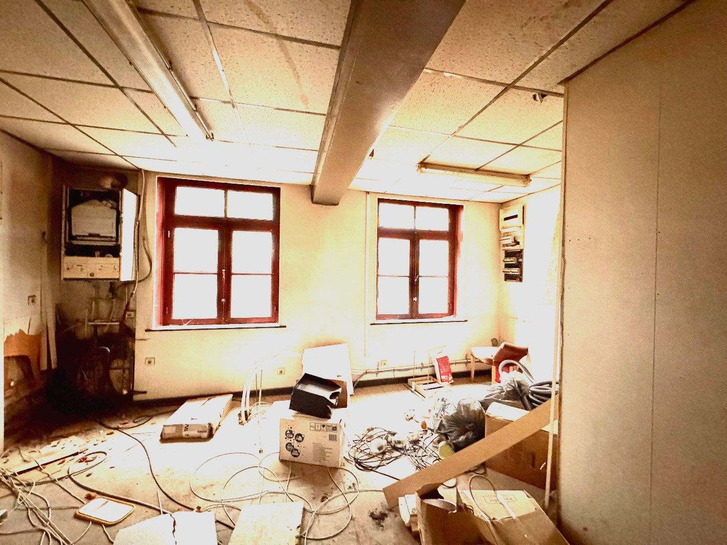 Charmant te renoveren handelspand  foto 3