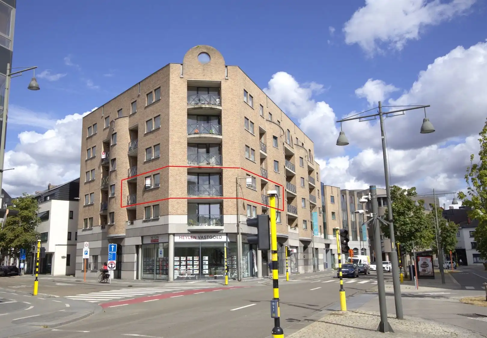 Ruim op te frissen appartement op wandelafstand van de stad foto {{pictureIndex}}