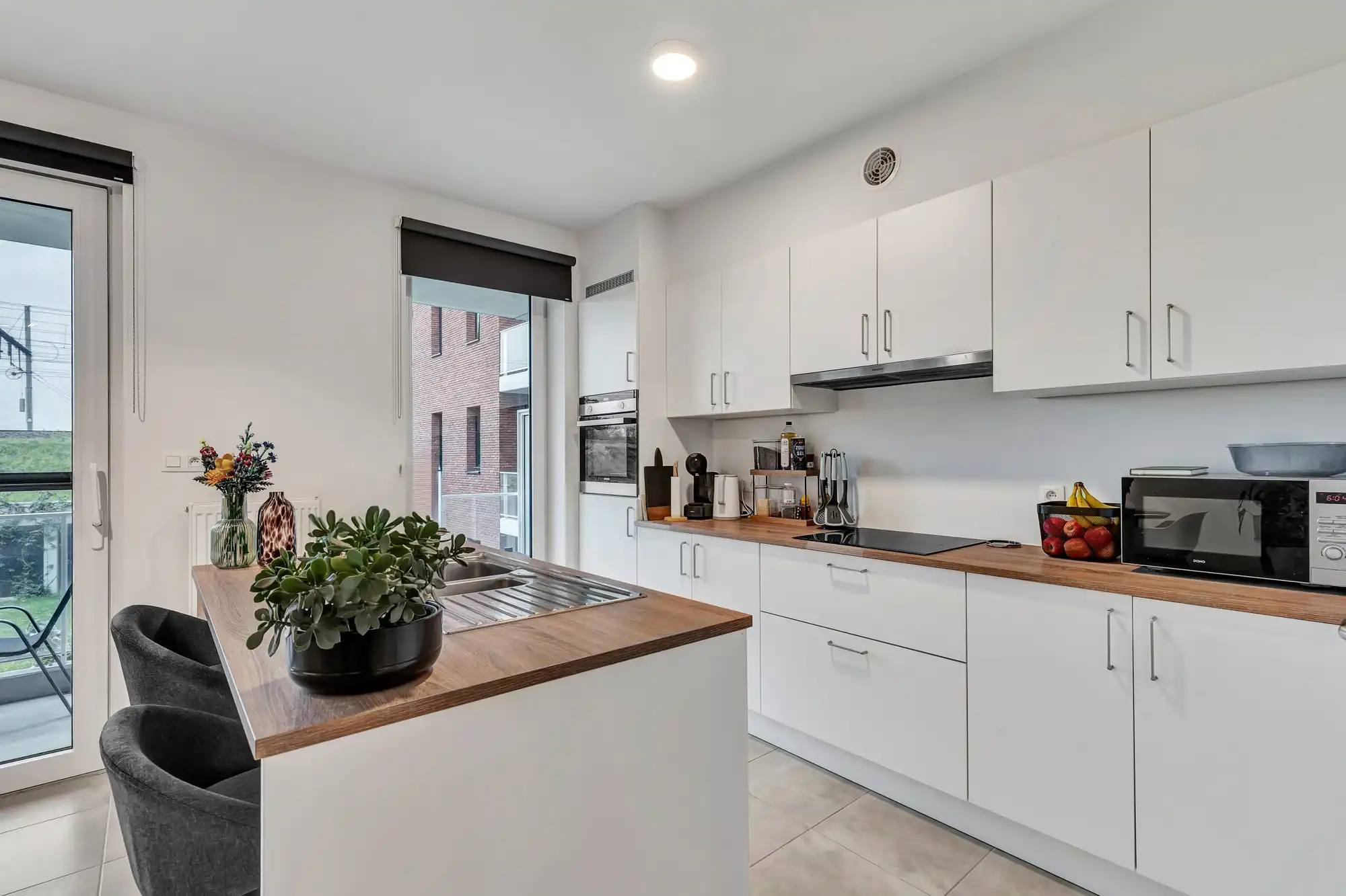 Energiezuinig tweeslaapkamer appartement met autostaanplaats foto 3
