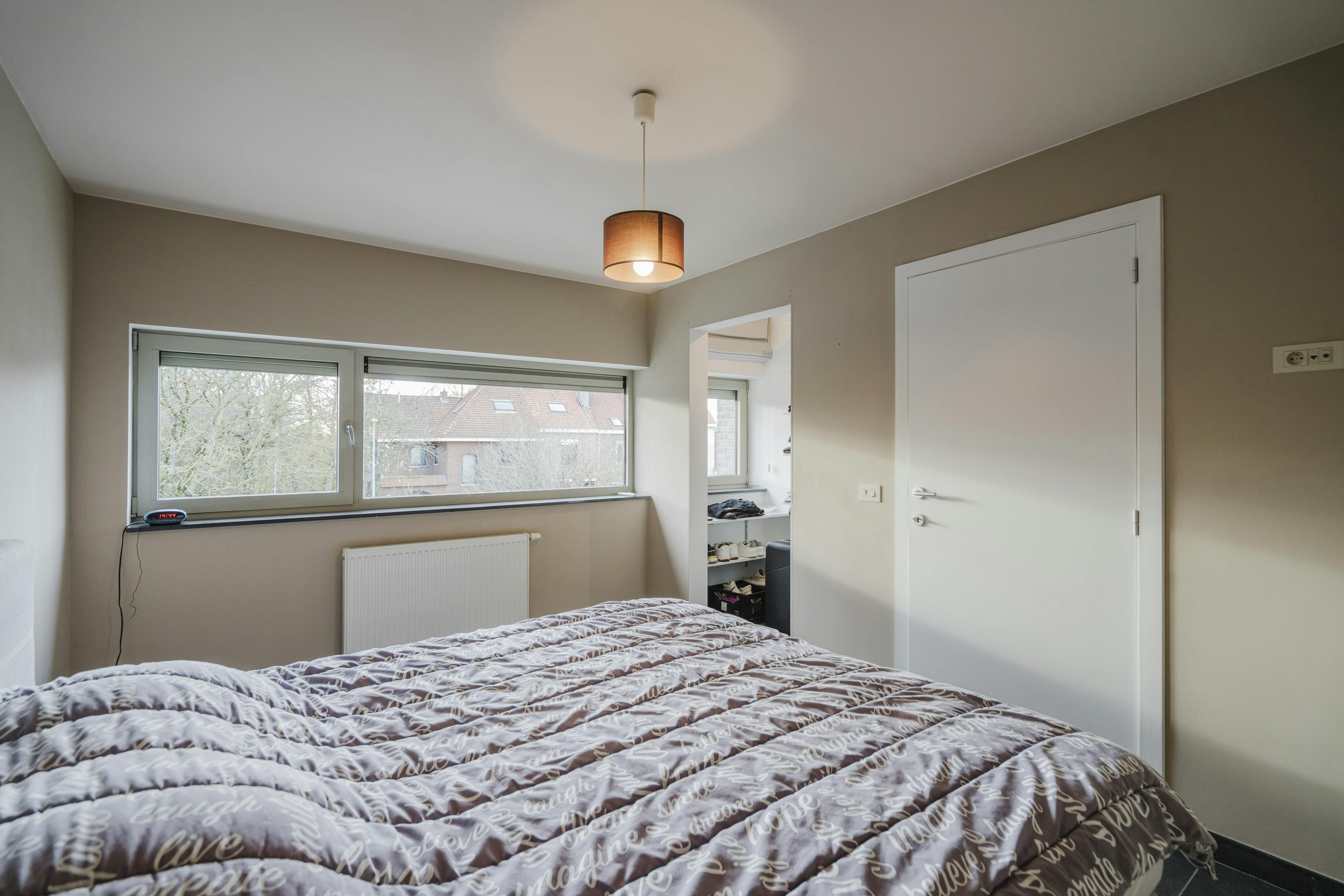 Instapklare gezinswoning met 4 slaapkamers op Hoog Kortrijk foto 7