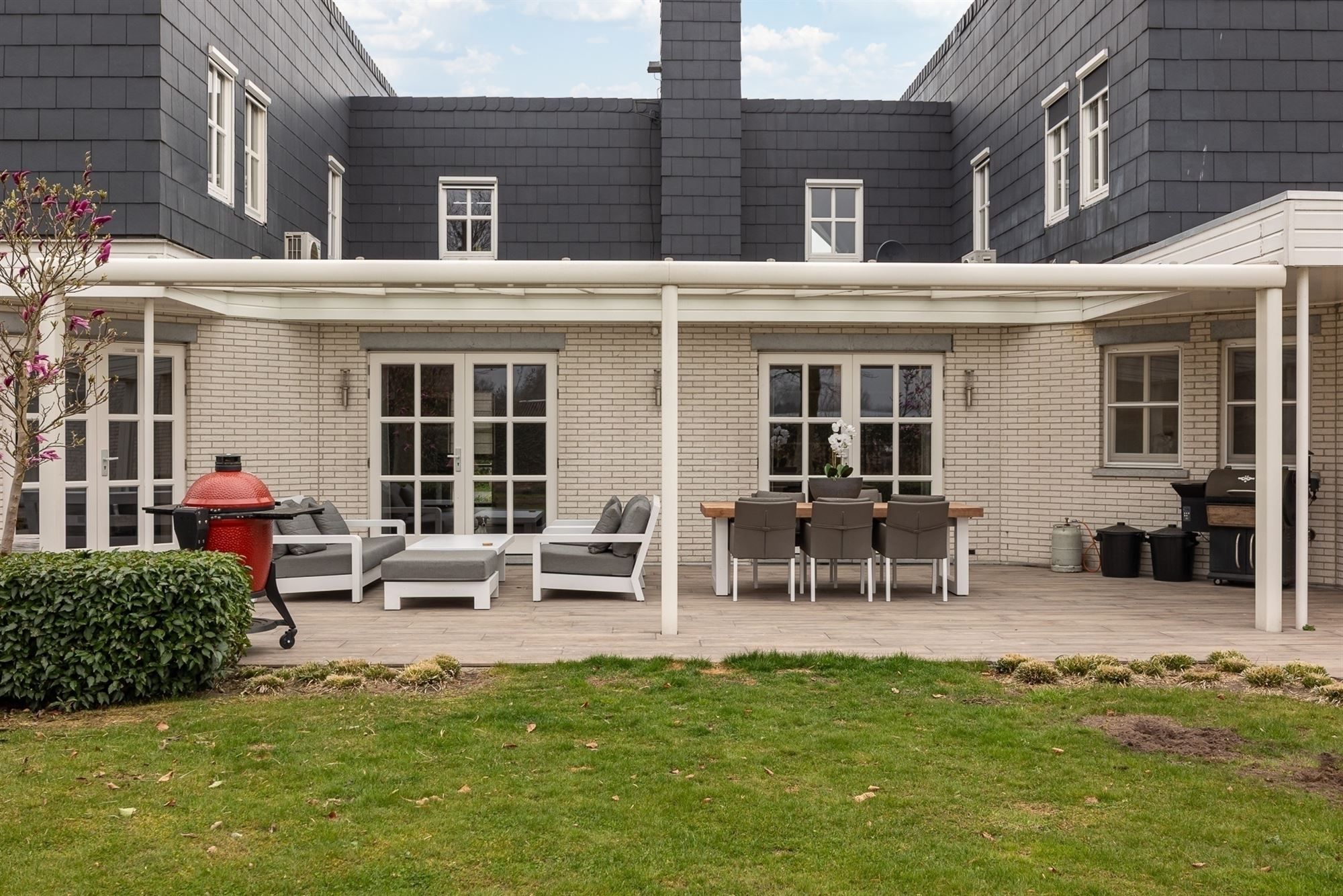 Moderne vrijstaande woning met royale tuin  foto 29
