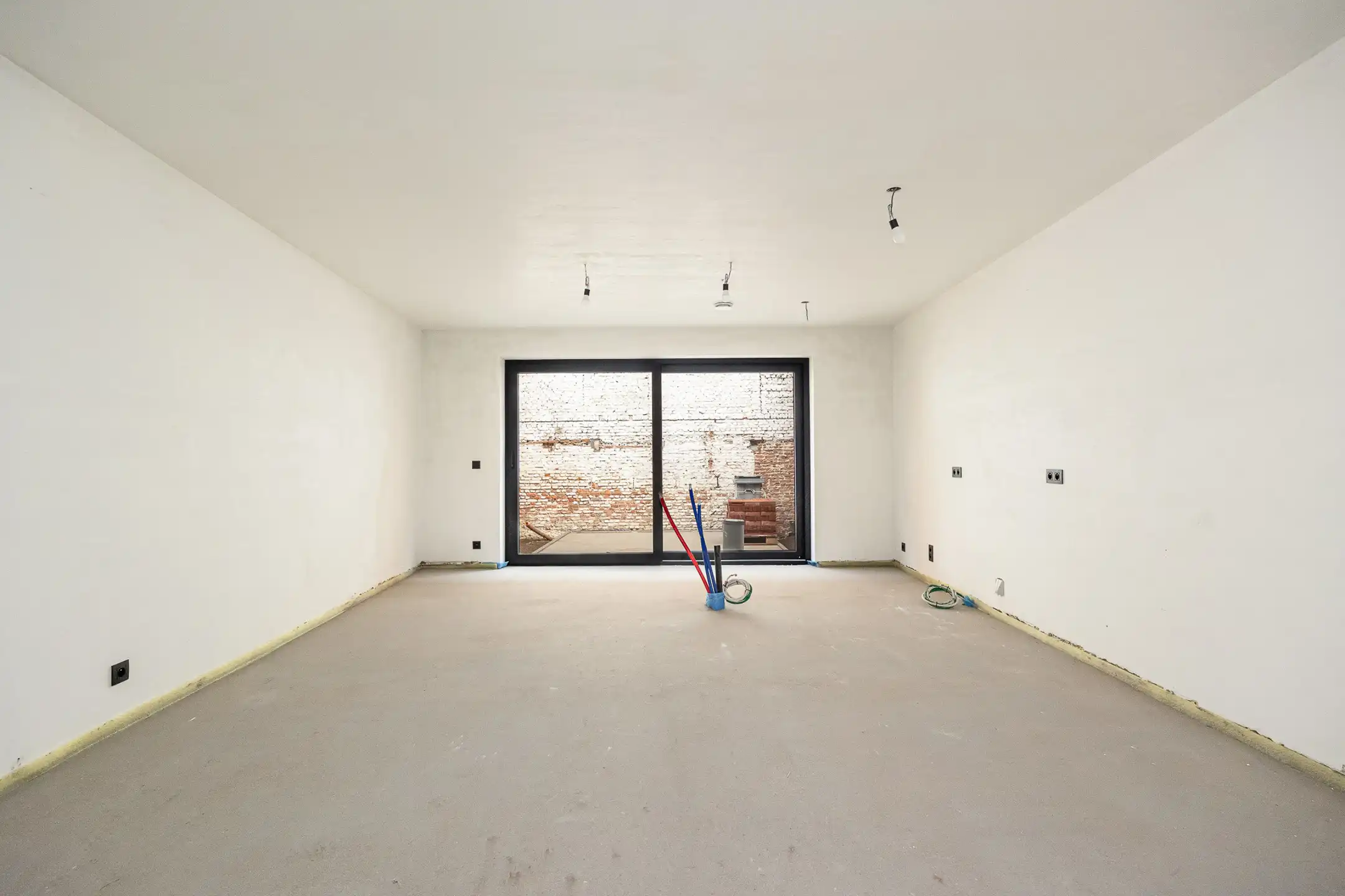 Casco woning met 4 slaapkamers en gezellige stadstuin foto 2