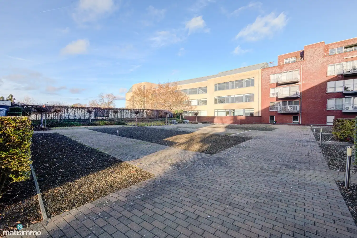 INSTAPKLAAR APPARTEMENT MET 2 SLAAPKAMERS EN PARKEERPLAATS AAN DE RAND VAN CENTRUM TONGEREN foto 15