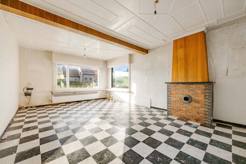 Te herbouwen of te slopen woning op ruim perceel in landelijke omgeving! foto 23