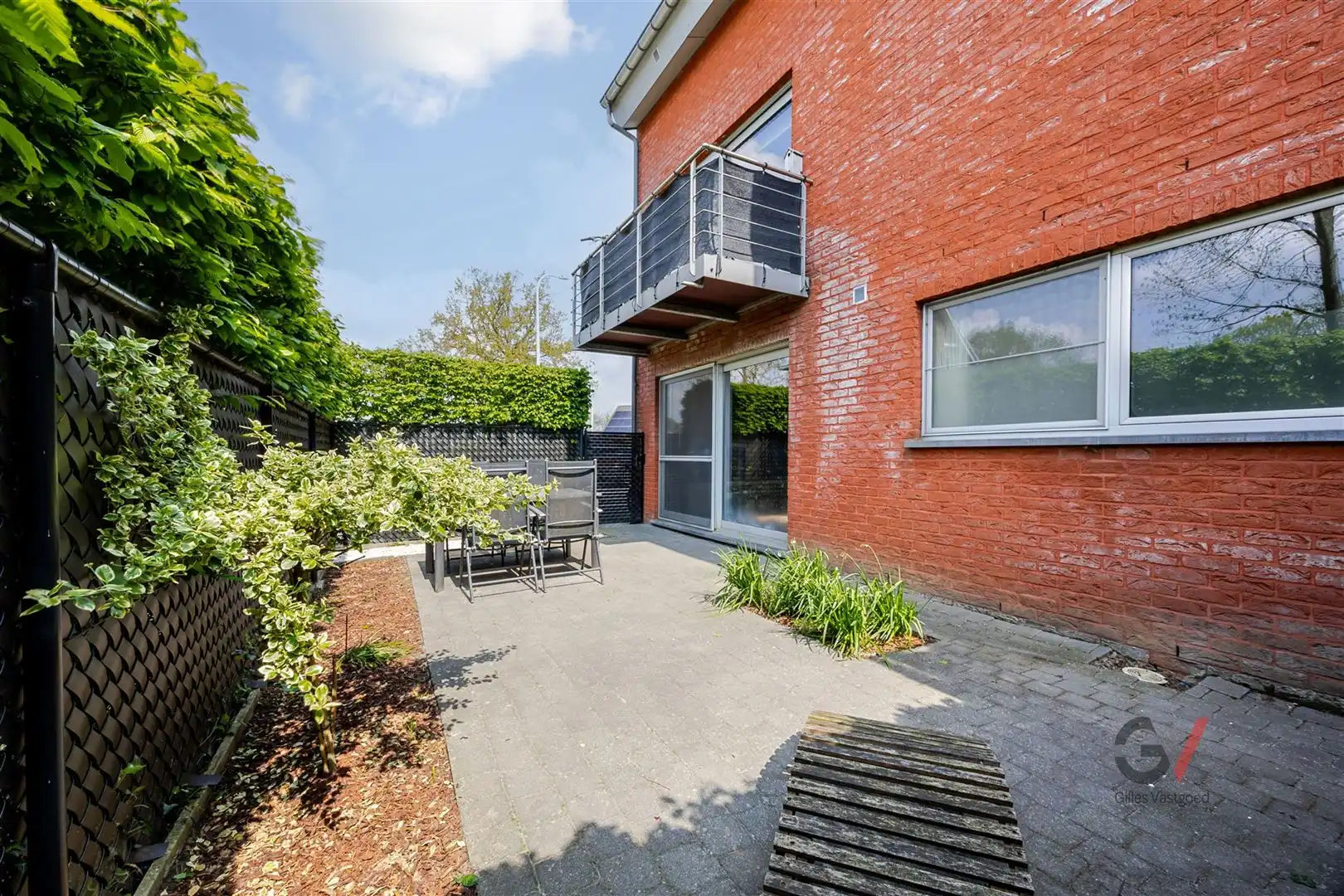 Appartement, incl. autostaanplaats en ruim terras foto 13