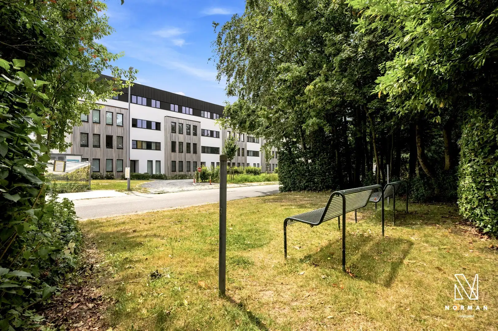 Recent gelijkvloers appartement met 1 slk, tuin en ondergrondse staanplaats te koop in Harelbeke foto 29