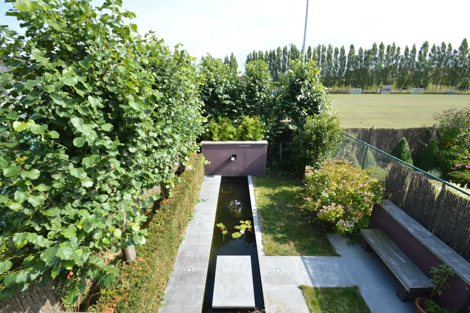 Prachtige woning met dubbele garage en tuin  foto 13