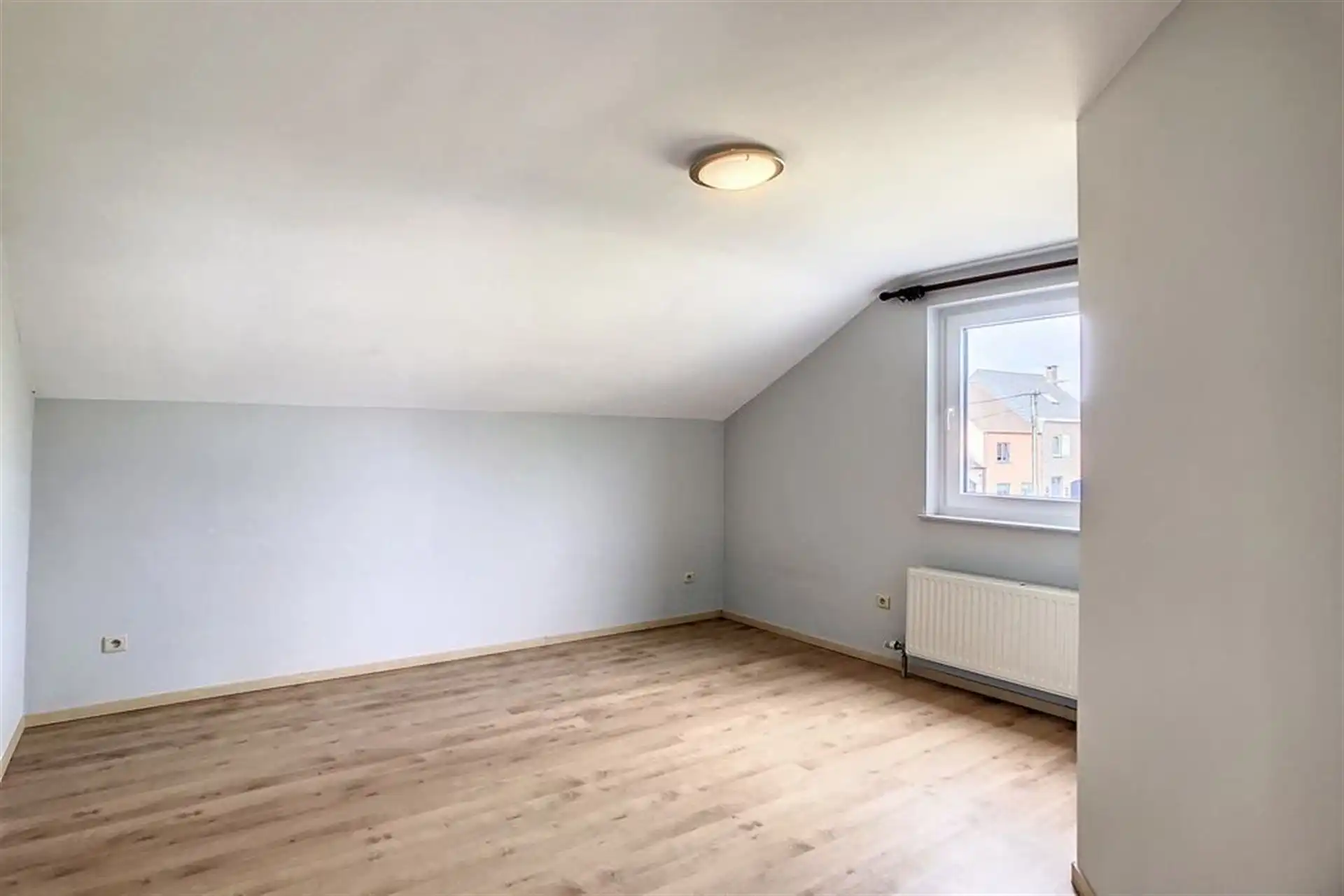 Rustig gelegen en energiezuinige villa foto 17