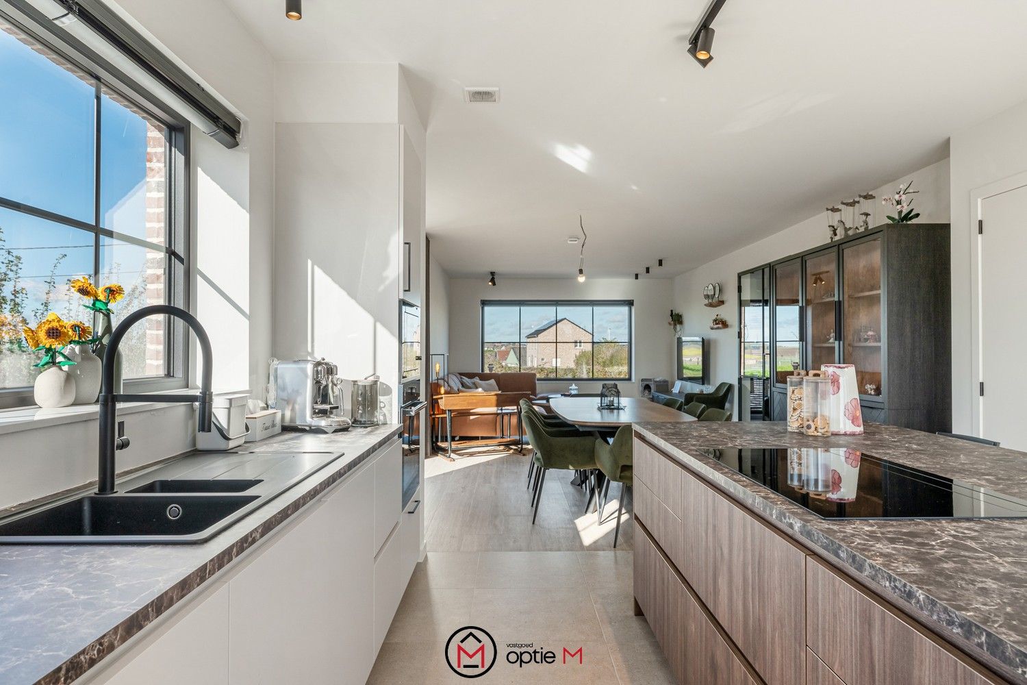 Prachtige woning met inpandige studio te koop in Riemst, Val-meer. foto 10