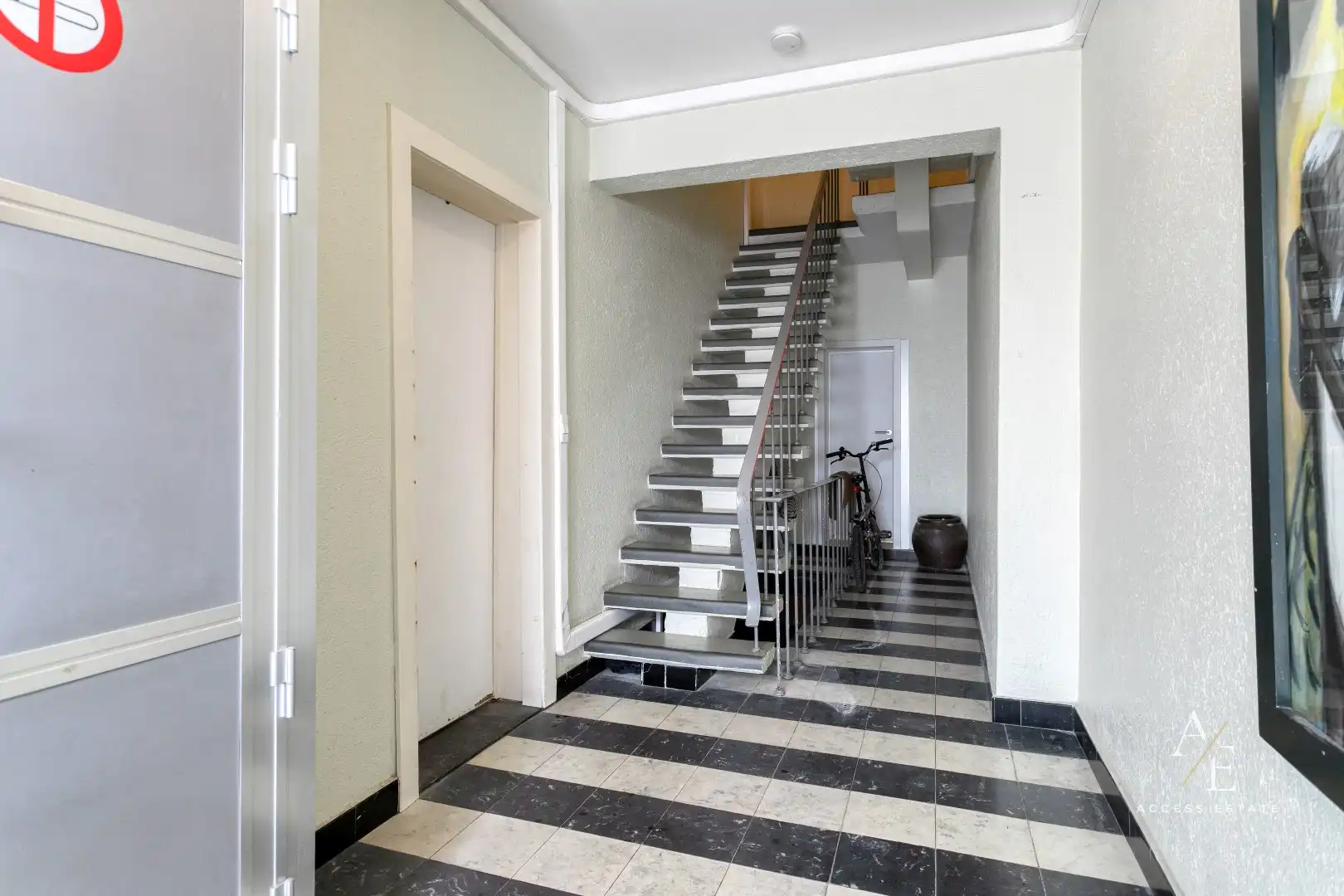 GENT - Interessante opbrengsteigendom met 5 verhuurde appartementen en aantrekkelijk rendement foto 4