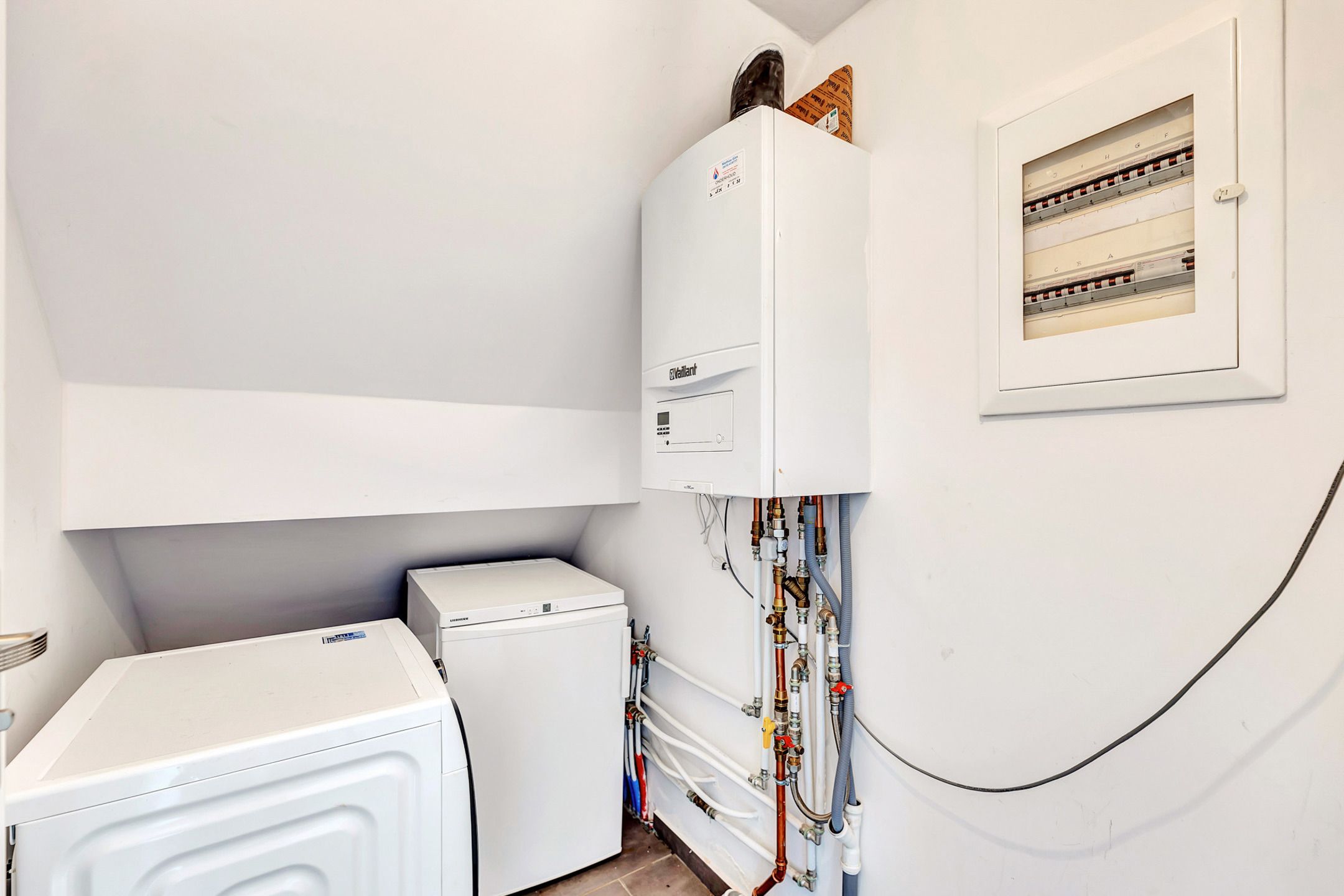 Dakappartement met terras en 2 autostaanplaatsen foto 10