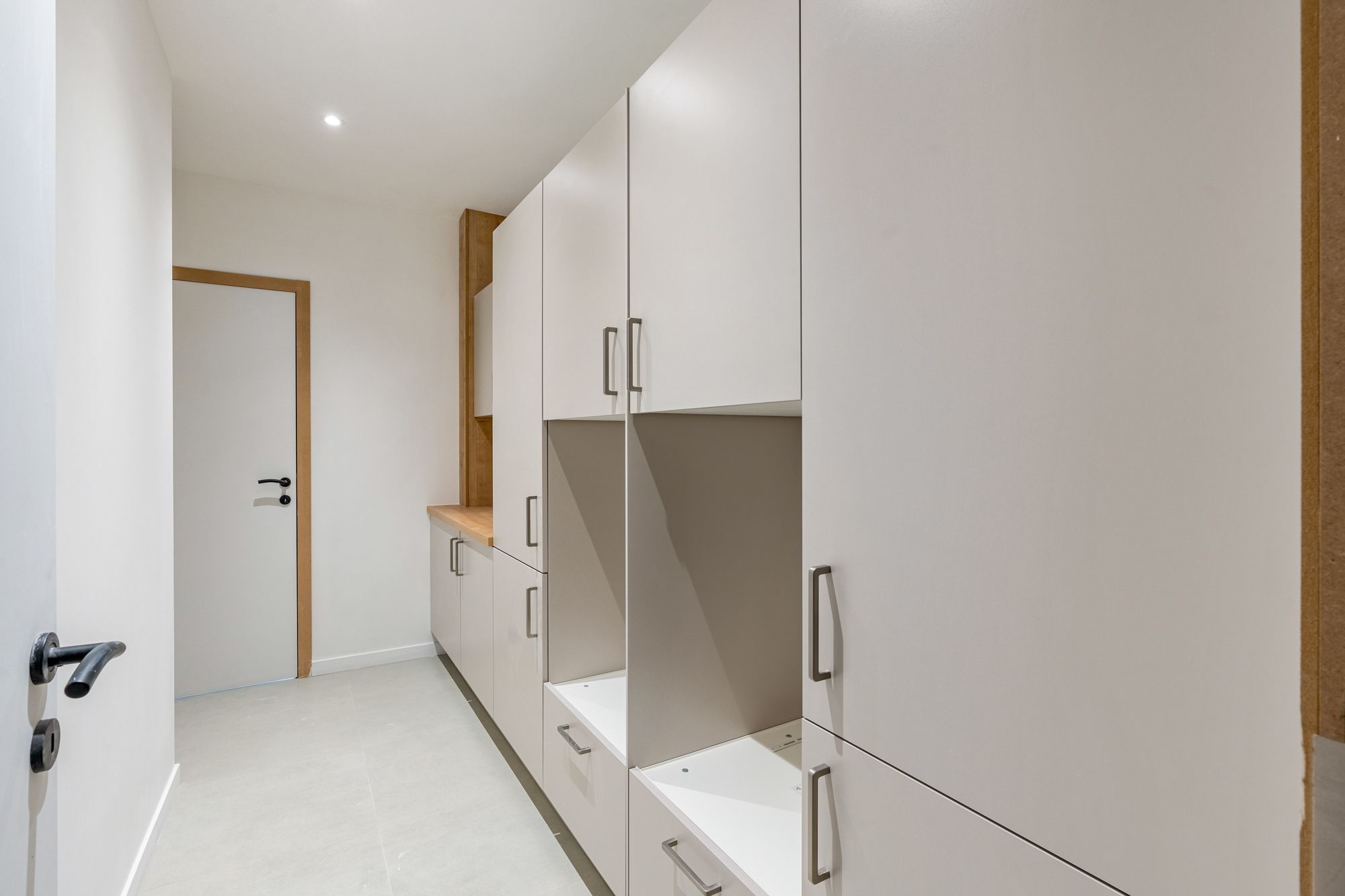 Moderne nieuwbouwwoning met 4 slaapkamers te Alken! foto 10